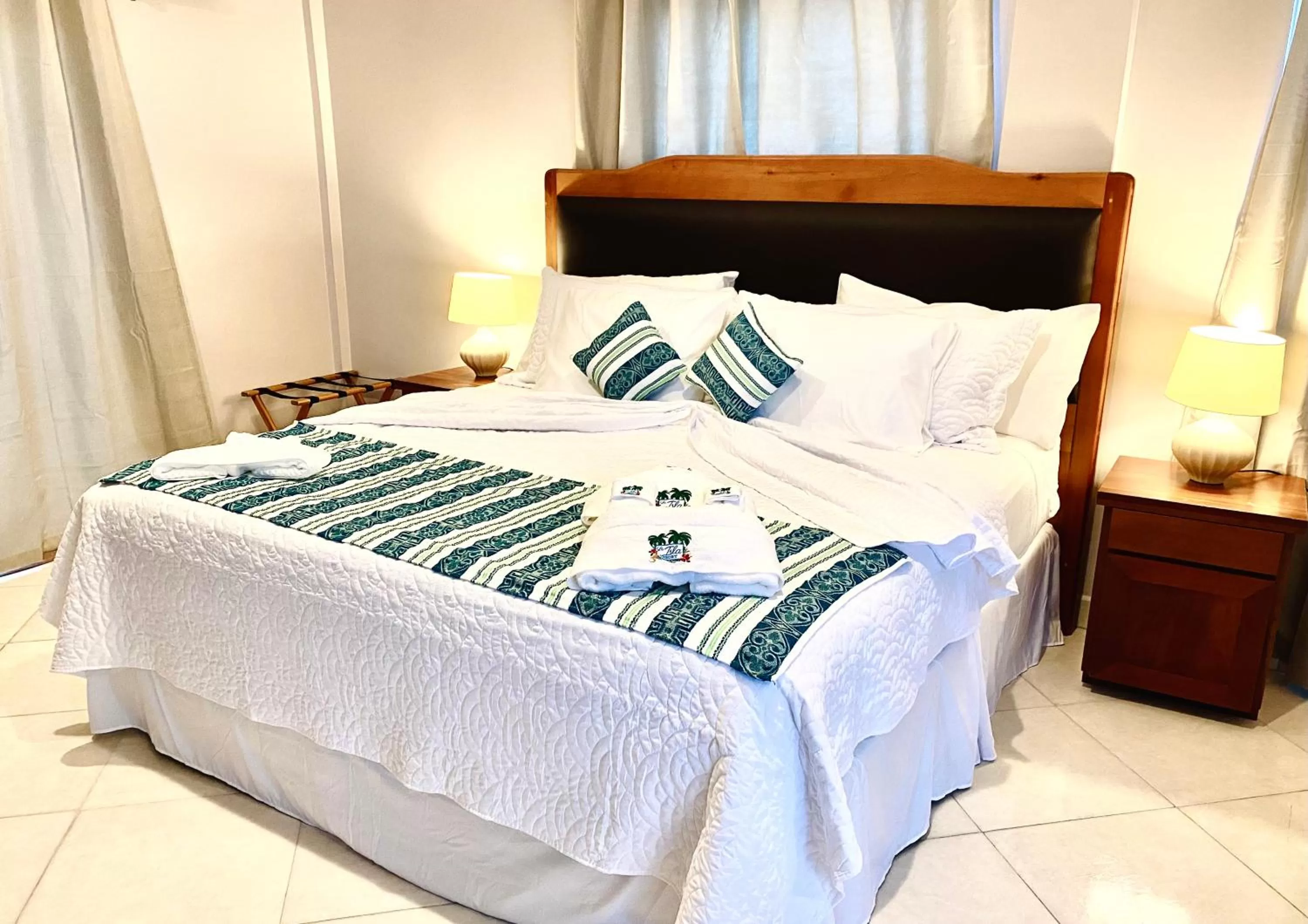 Bed in La Isla Resort