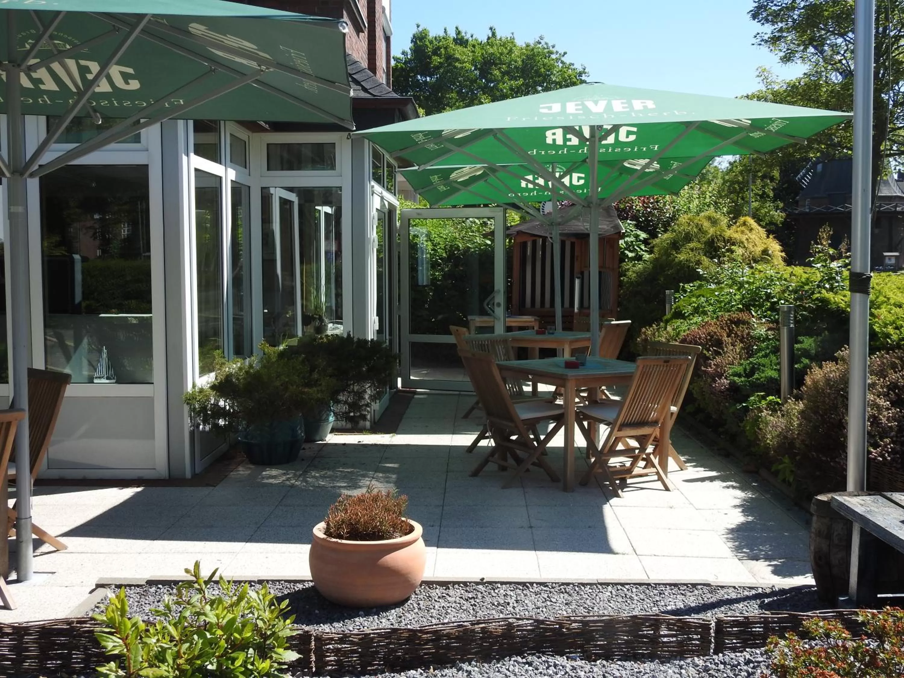 Property building in ankerplatz-Hotel garni