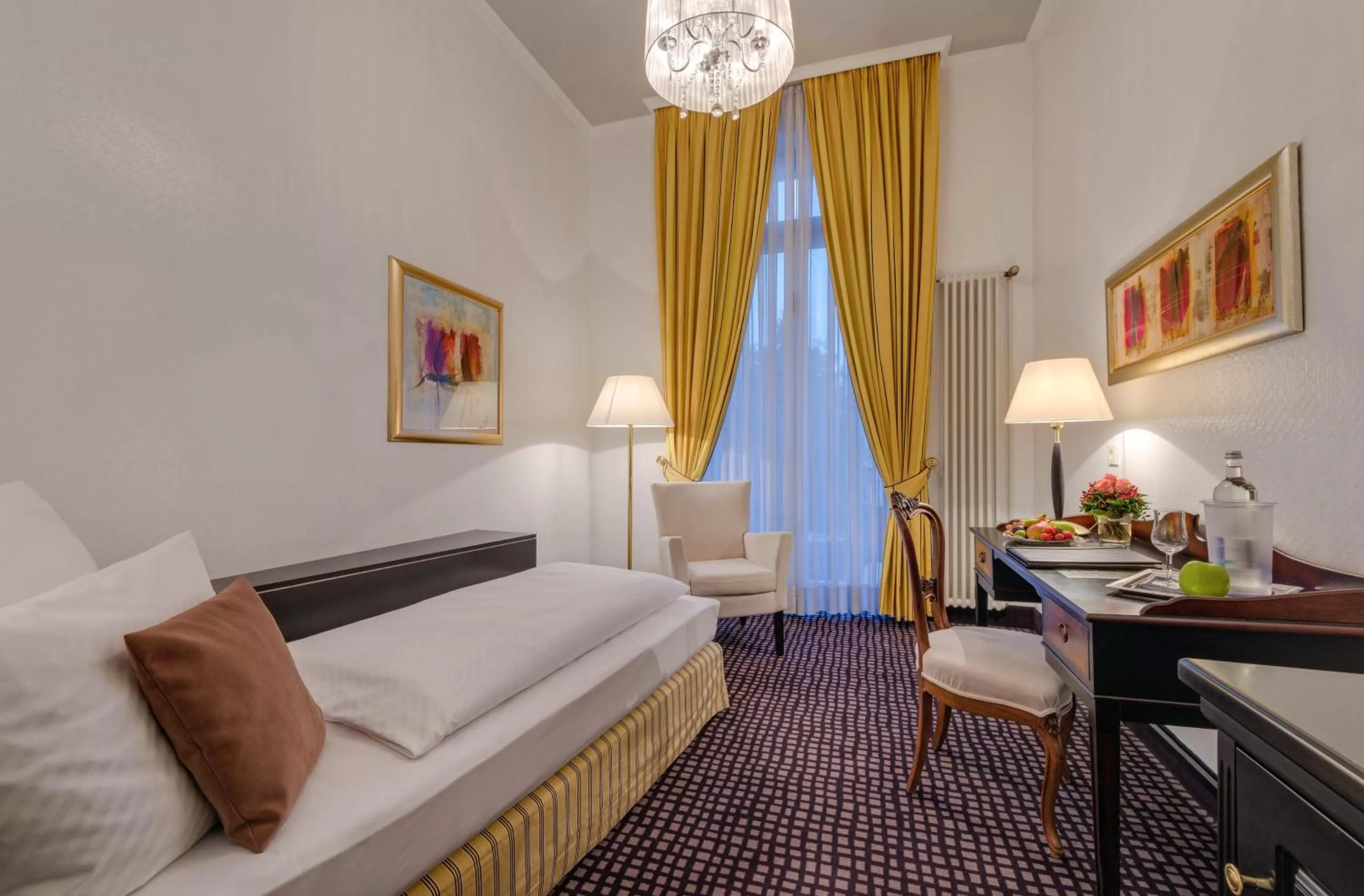 Elegance Single Room in Hotel am Sophienpark