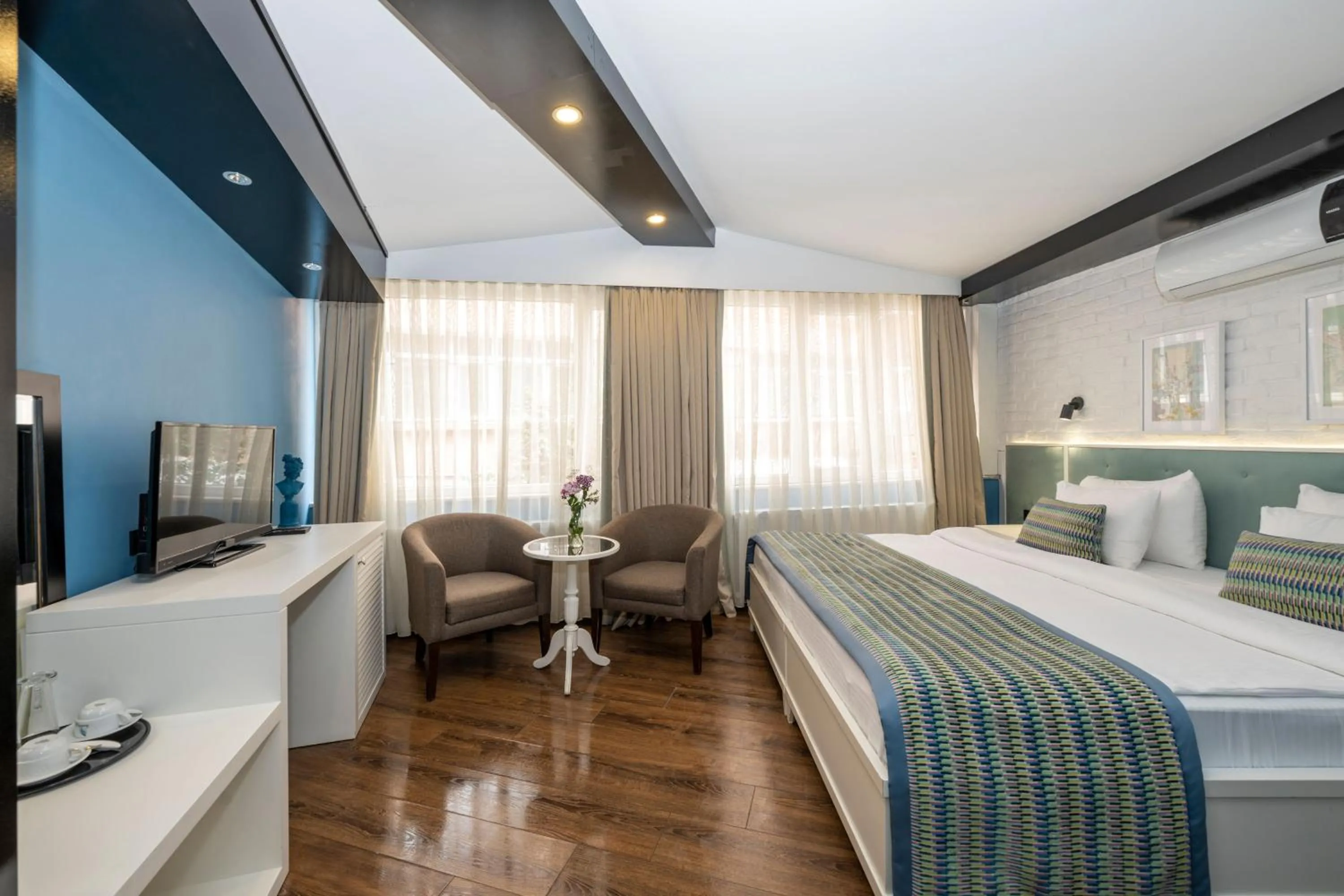 Standard Double Room in The Marions Suite istanbul Special Category Taksim