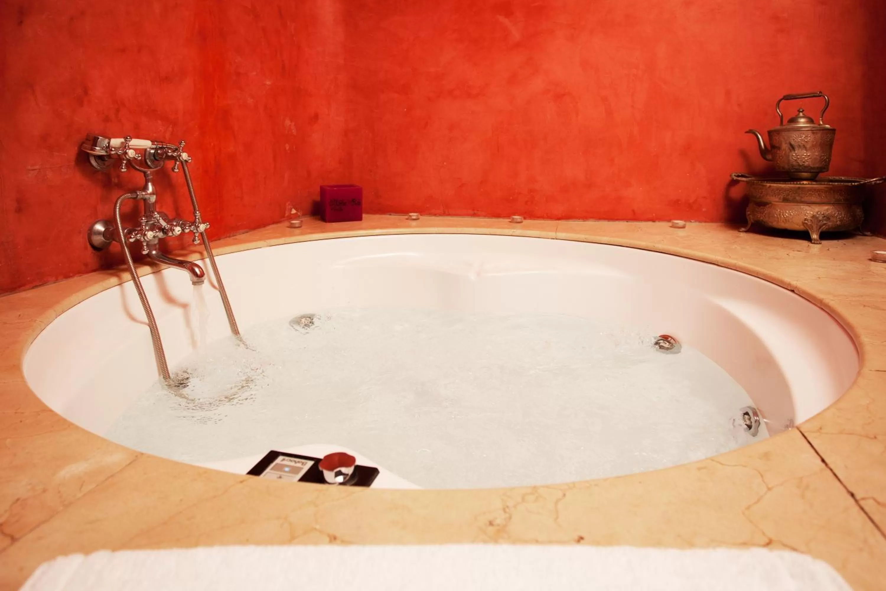 Hot Tub in Alcoba del Rey de Sevilla