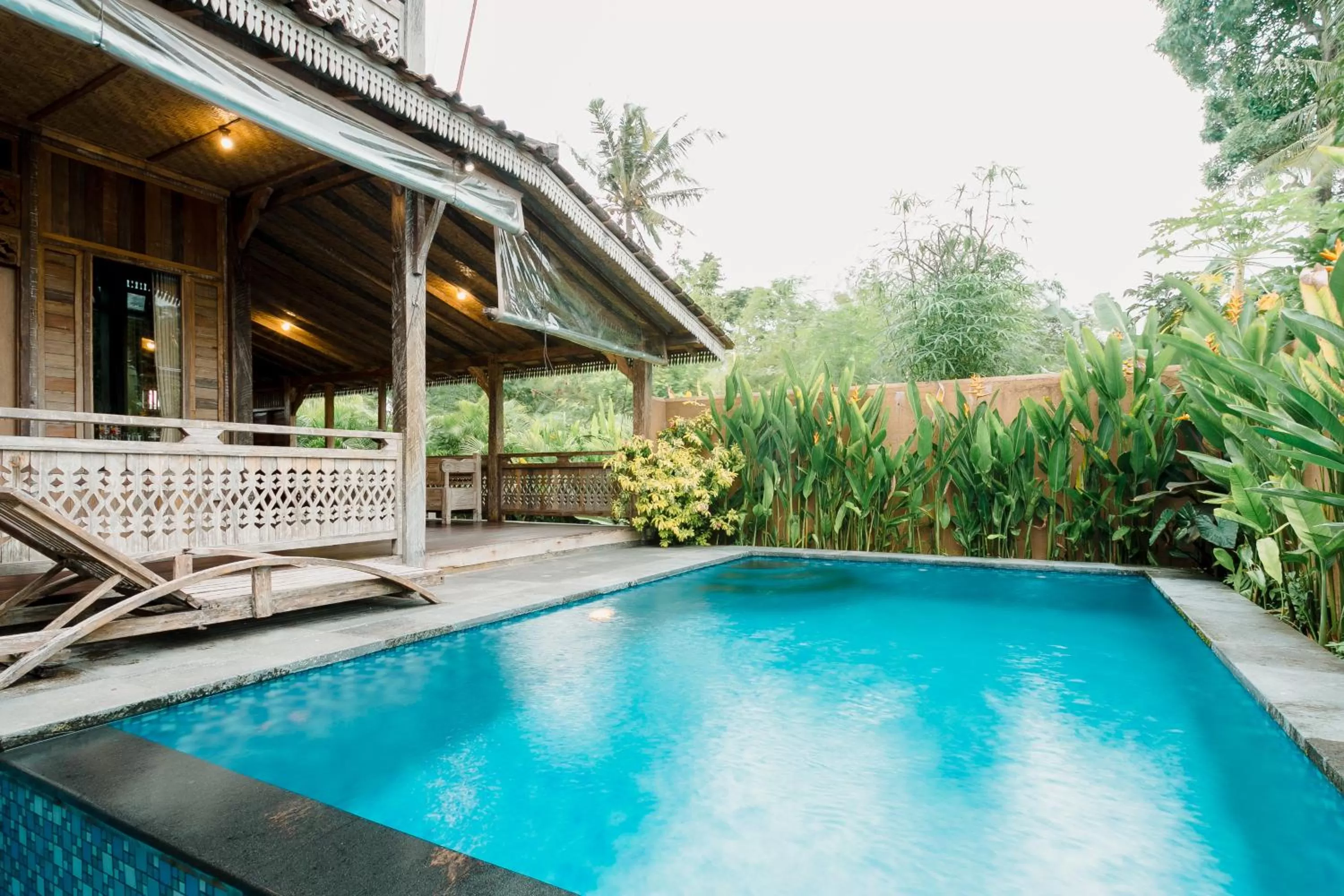 Swimming pool in Nauna Villa Ubud