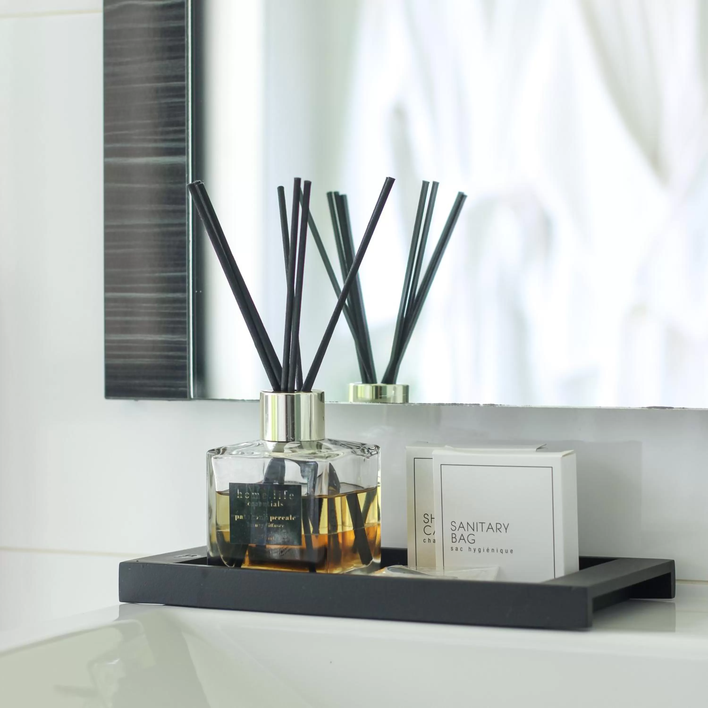 Decorative detail in The Raz