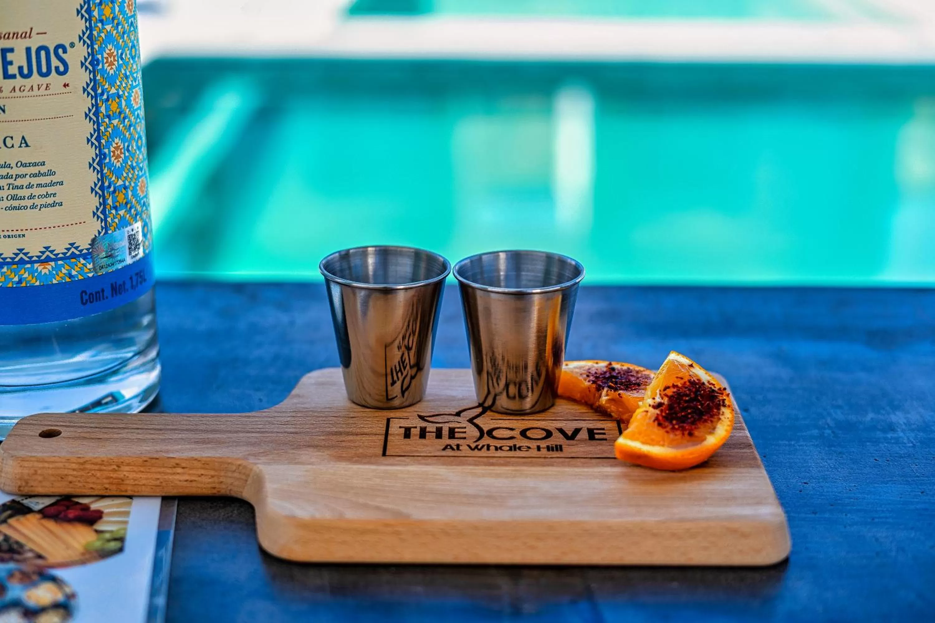 Lounge or bar in The Cove Boutique Hotel Adults Only