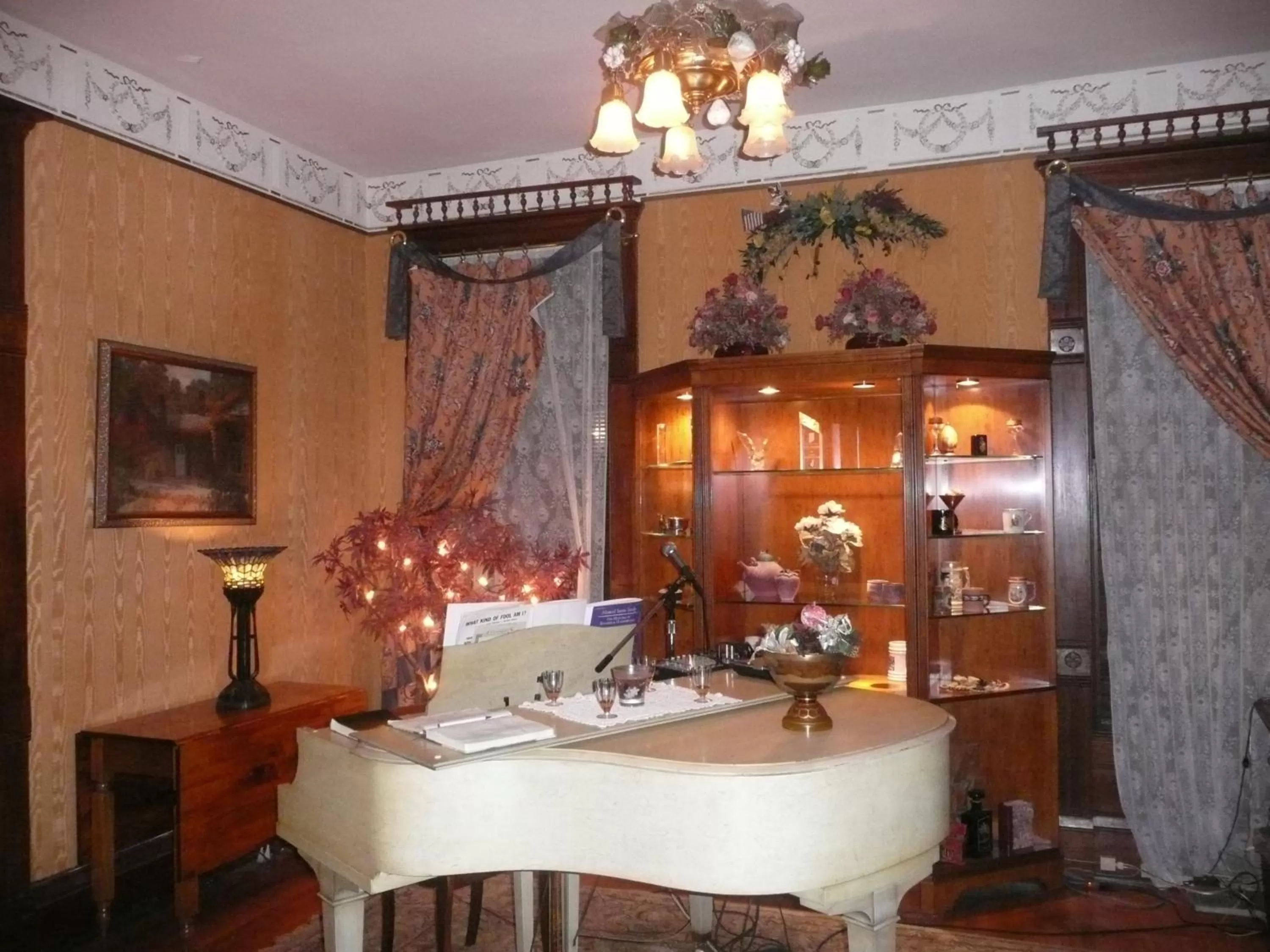 Decorative detail in Old Northside Bed & Breakfast