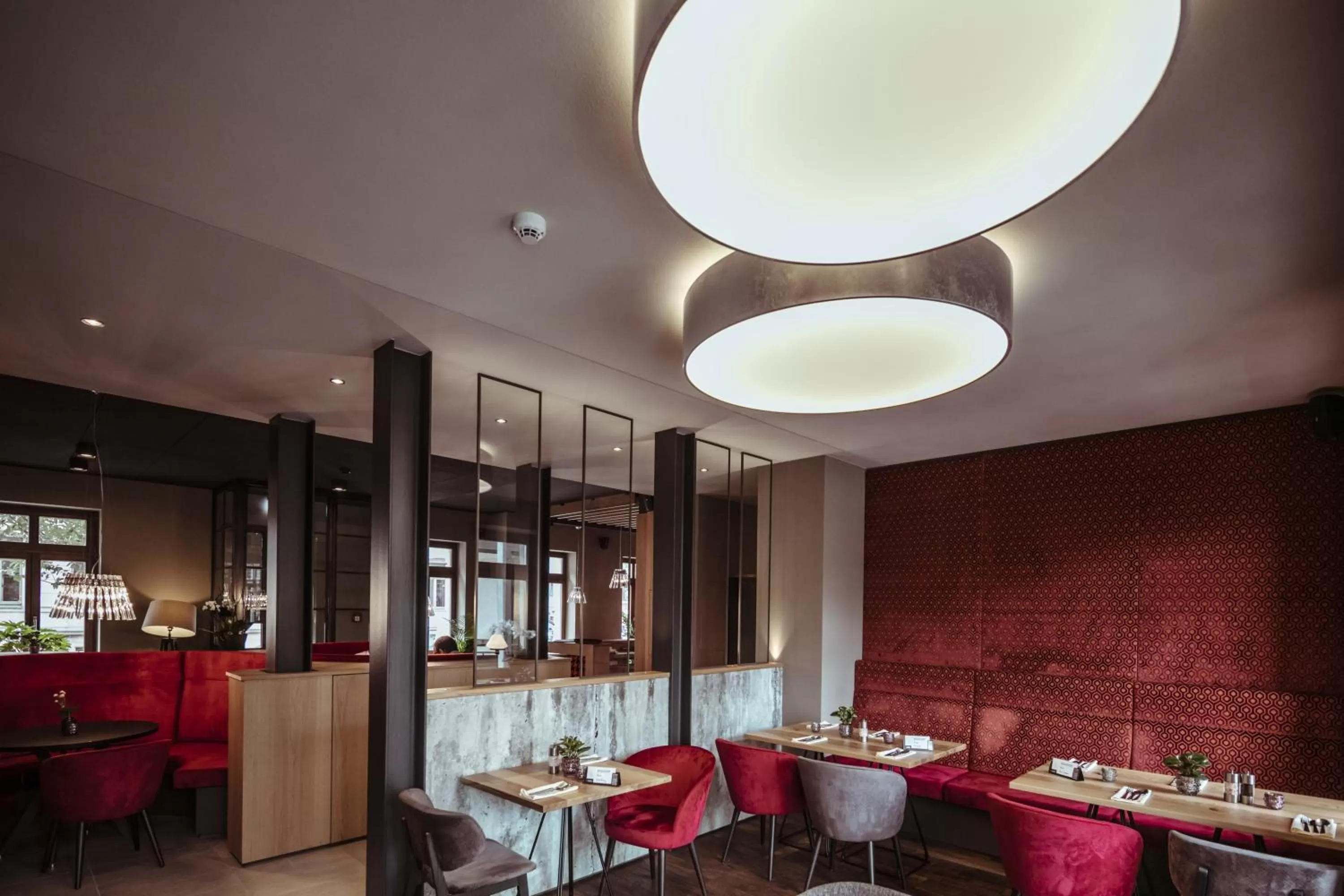 Restaurant/places to eat in alexxanders Hotel & Boardinghouse, Restaurant