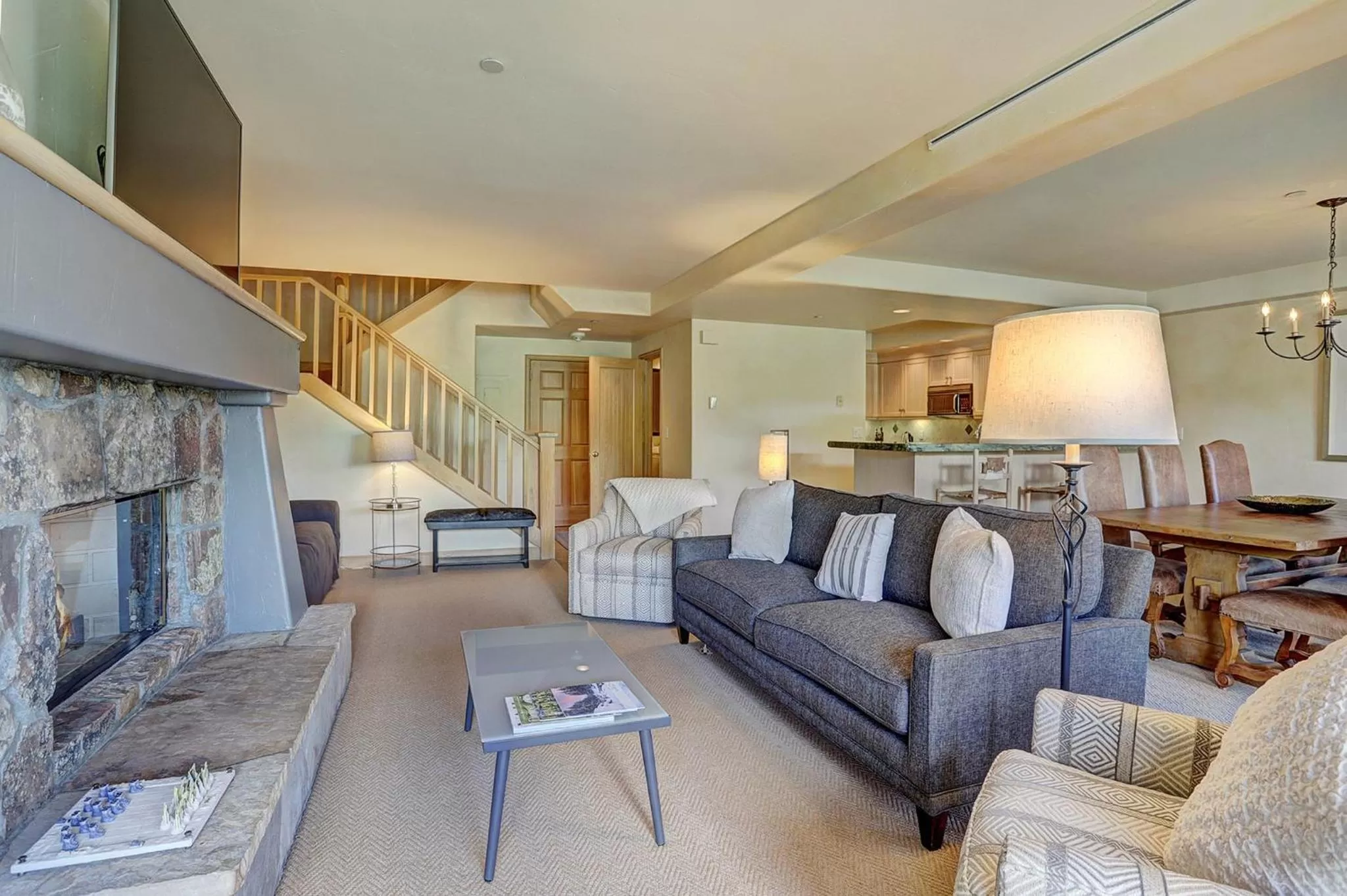 Living room in The Pines Lodge, a RockResort, by Vail Resorts