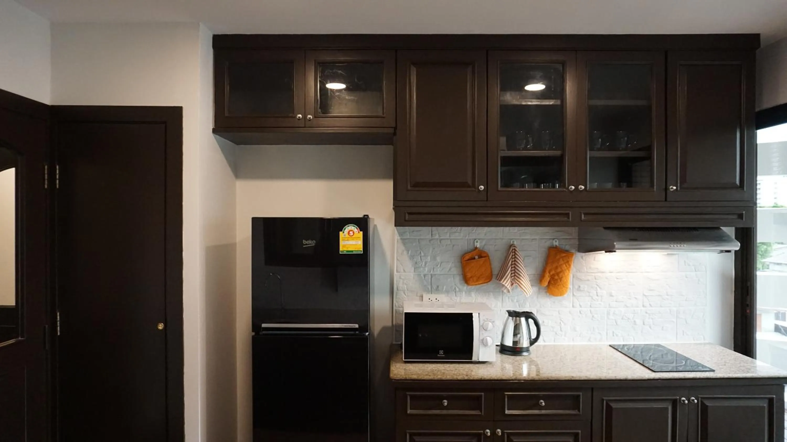 Kitchen or kitchenette in Boutique Poo-Yai Lee