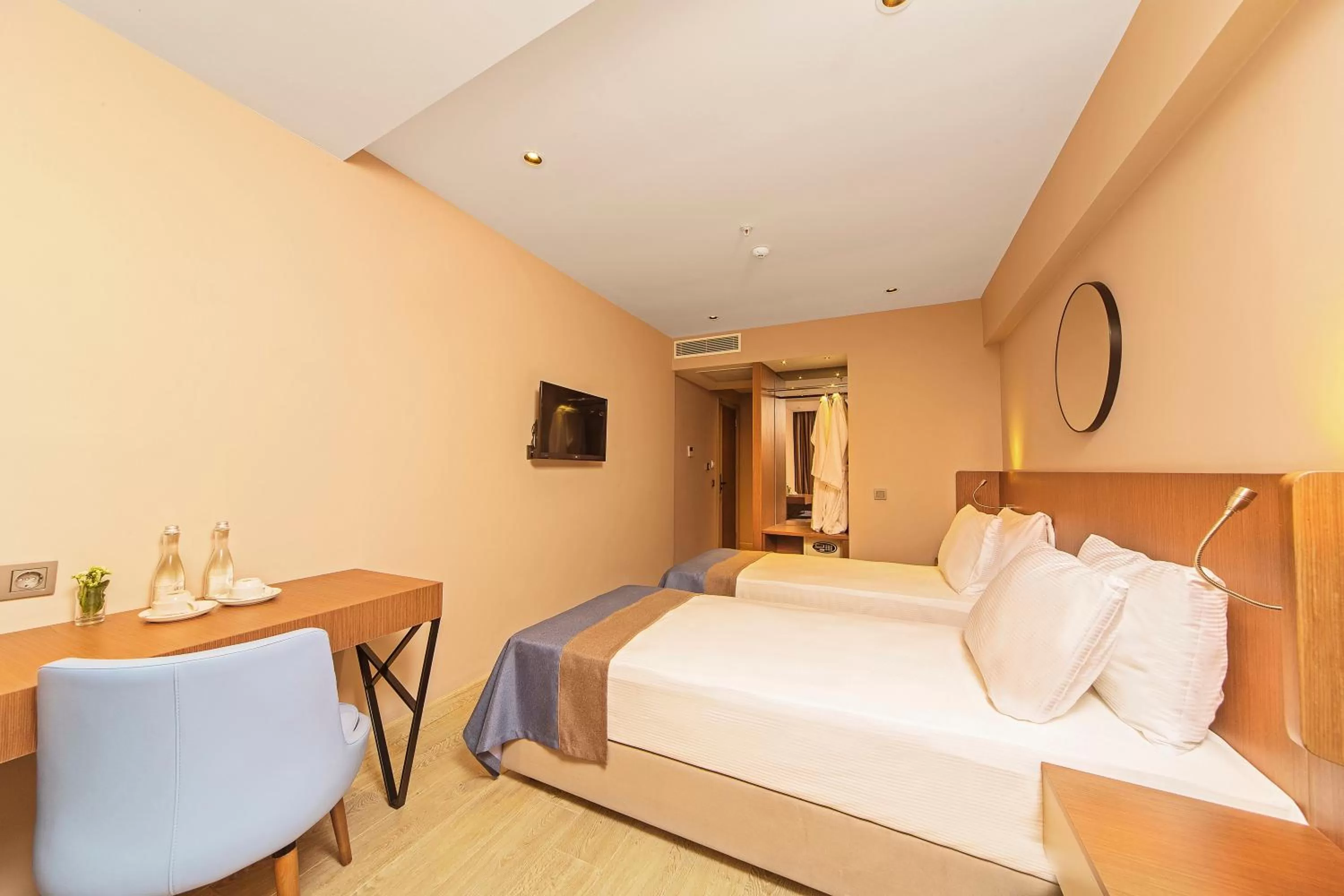 Bed in Redmont Hotel Nisantasi