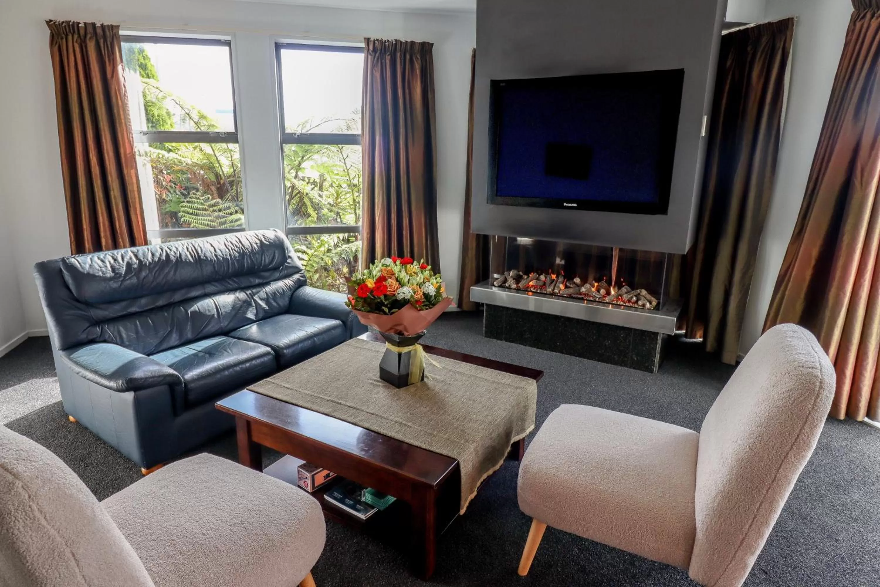 Meeting/conference room in Coleraine Suites & Apartments