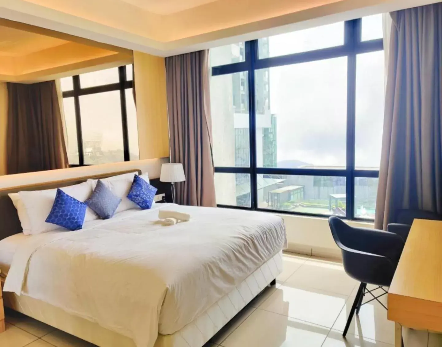 Deluxe Double or Twin Room with Balcony in Genting Ion Delemen Premium Suites by TOP HOME Deluxe Double or Twin Room with Balcony in Genting Ion Delemen Premium Suites by TOP HOME