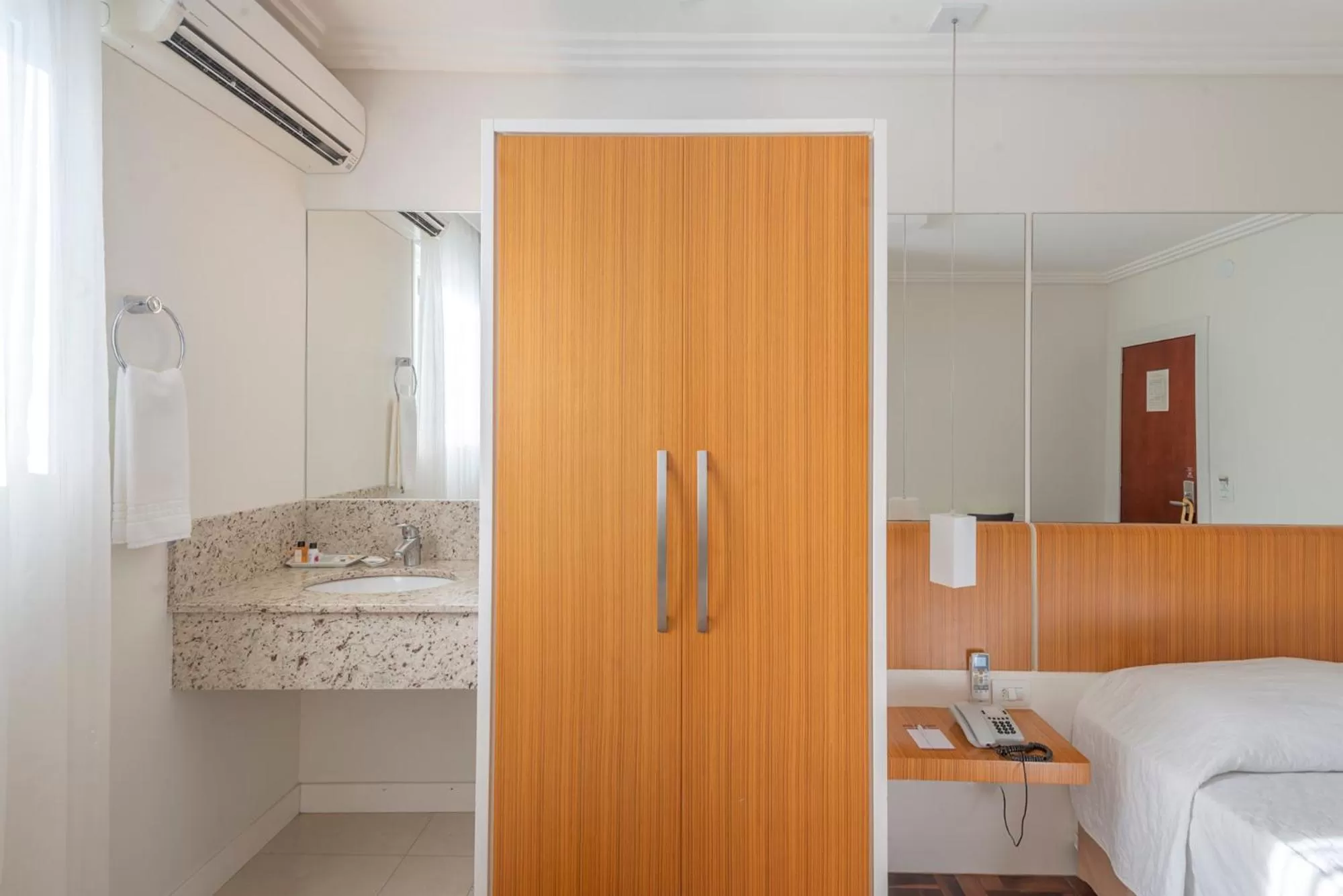 Bed in Hotel Glória Blumenau