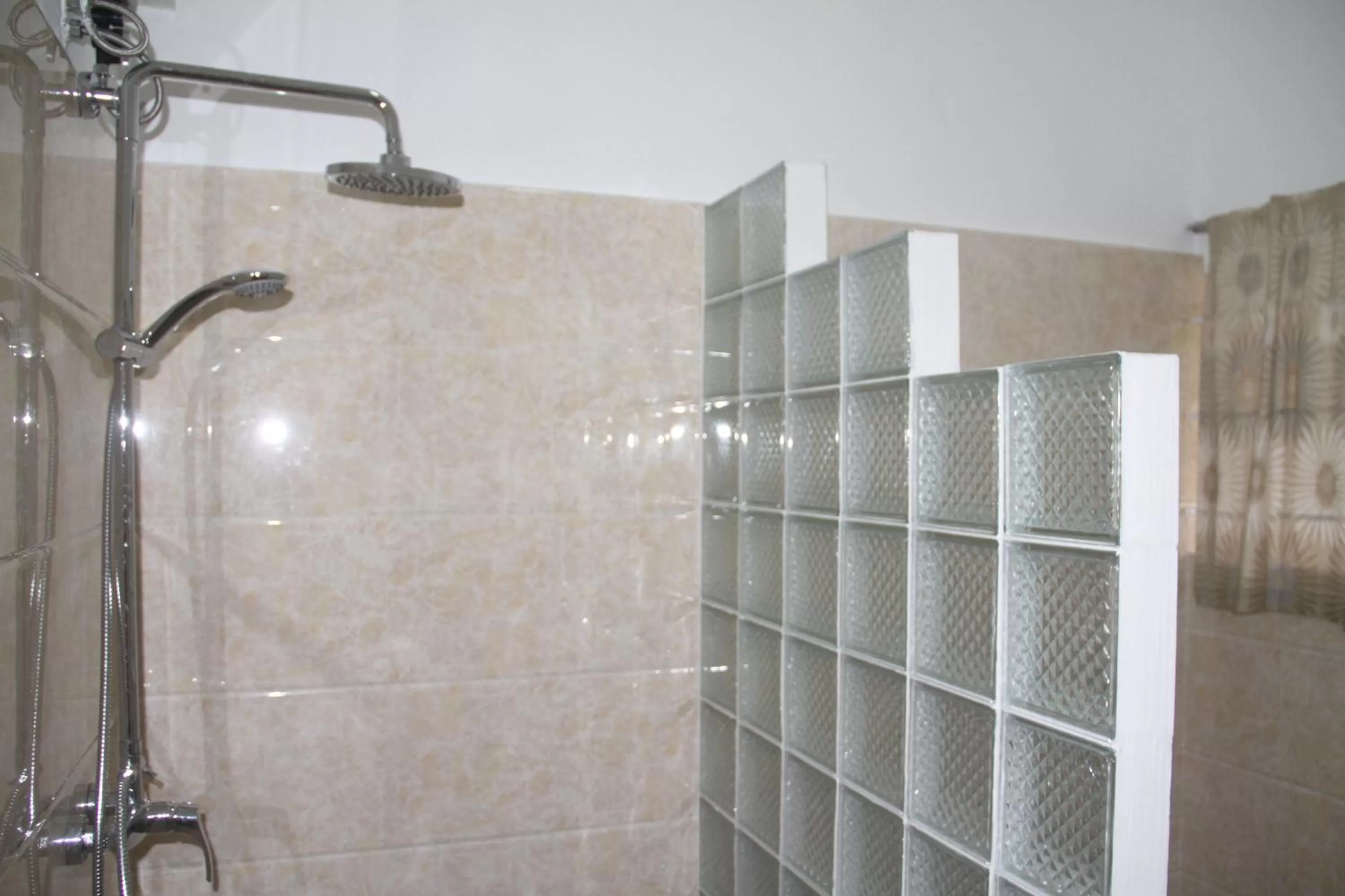 Bathroom in Daniella's Bungalows