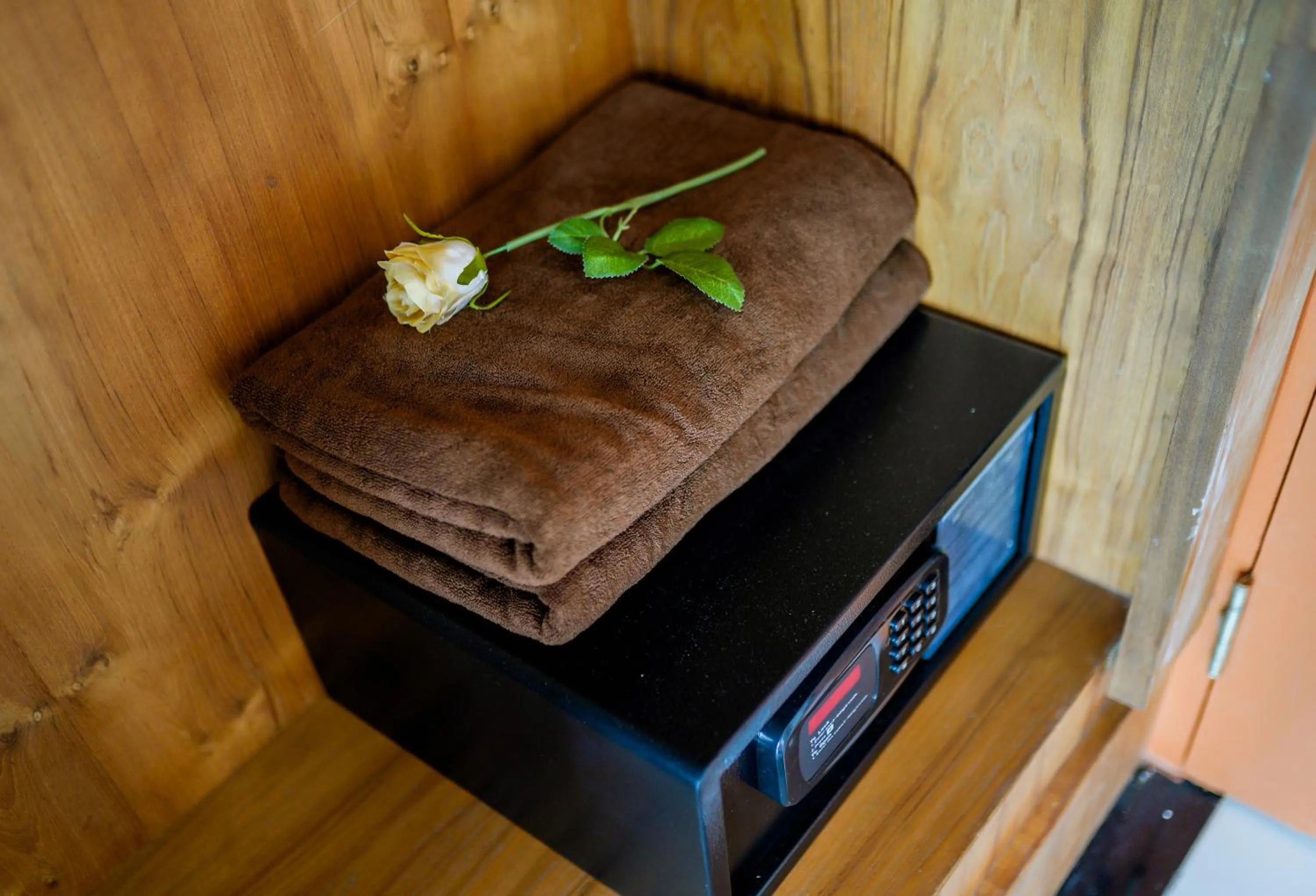 Area and facilities in Khaleej Mass Hotel Patong