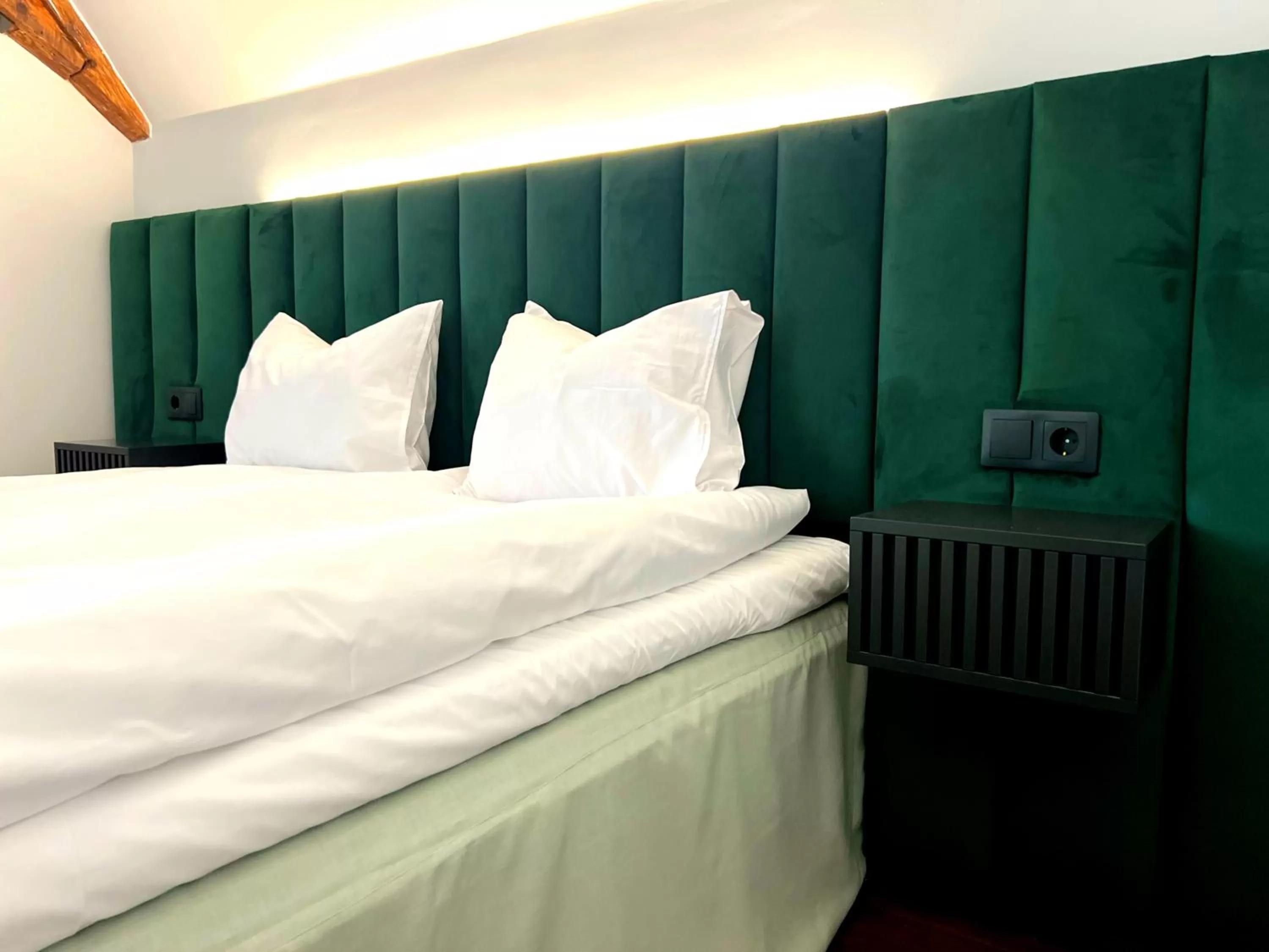 Bed in Hotel Rezidence Wannas Self Check in