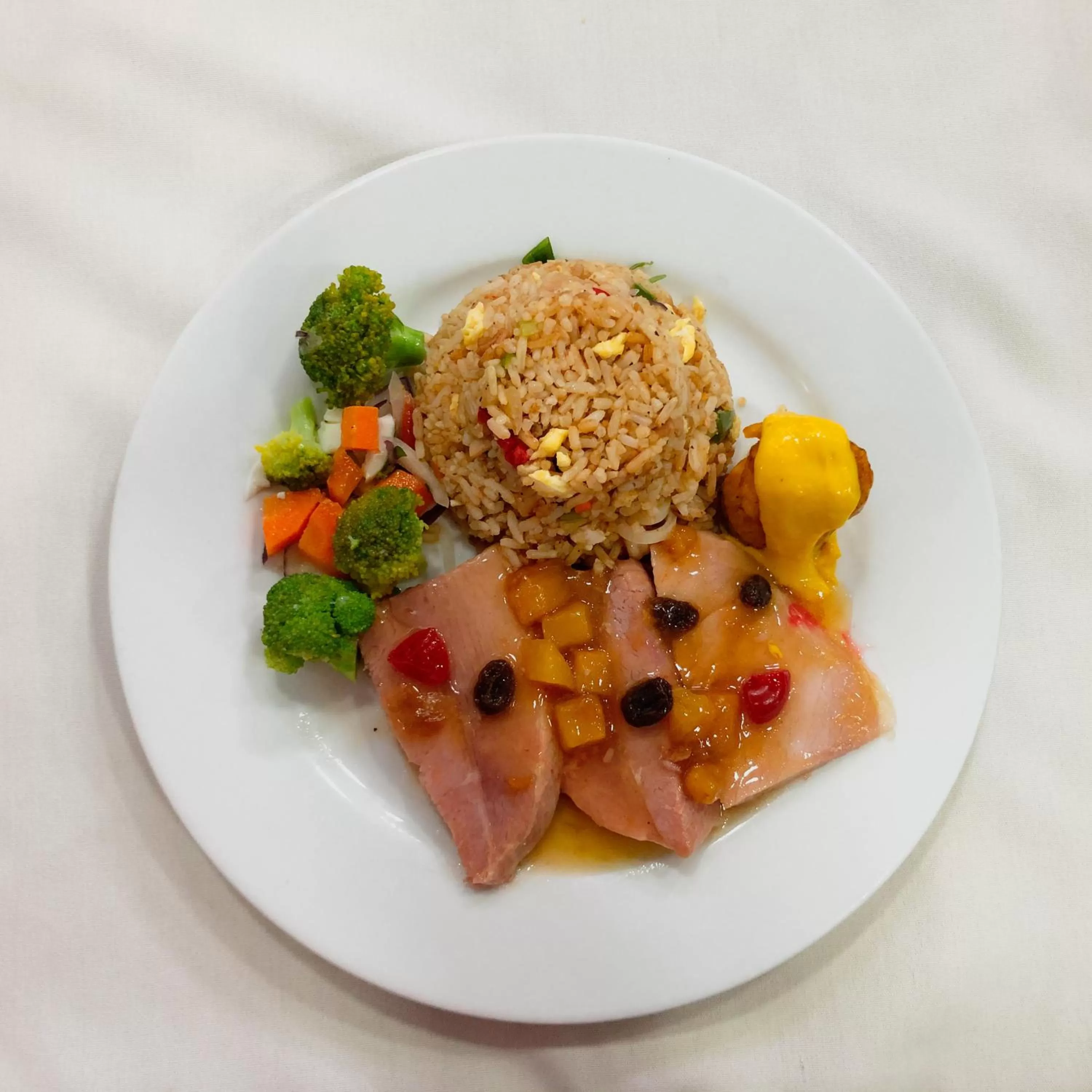 Restaurant/places to eat, Food in Hotel Puerta del Sol