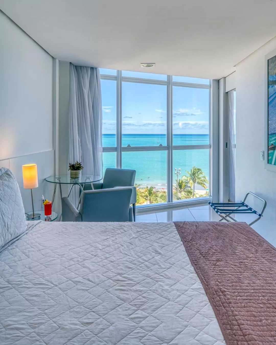 View (from property/room), Bed in Hotel Brisa Praia Pajuçara