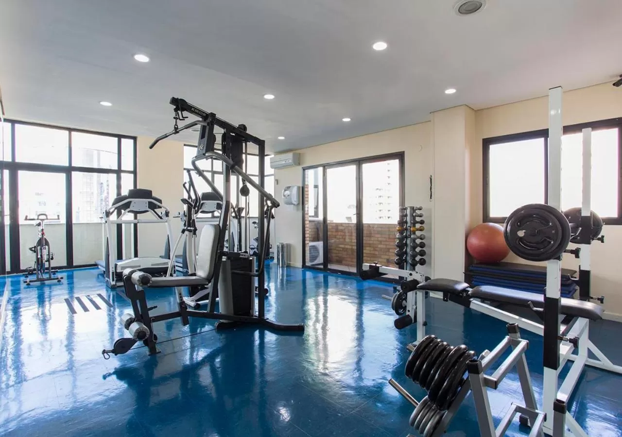 Fitness centre/facilities in Estanplaza Nações Unidas