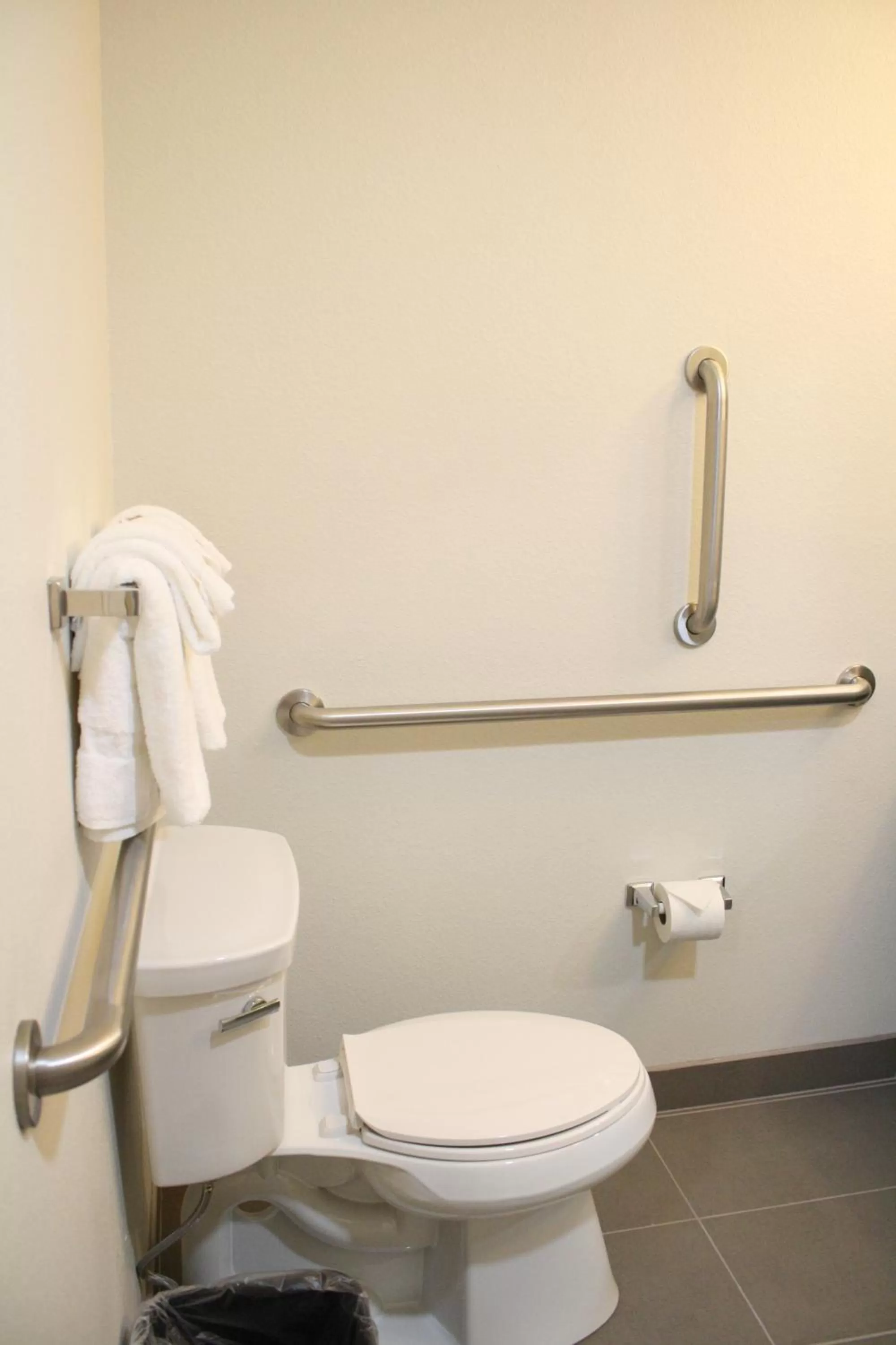 Toilet in Sleep Inn Ellenboro Hwy 50