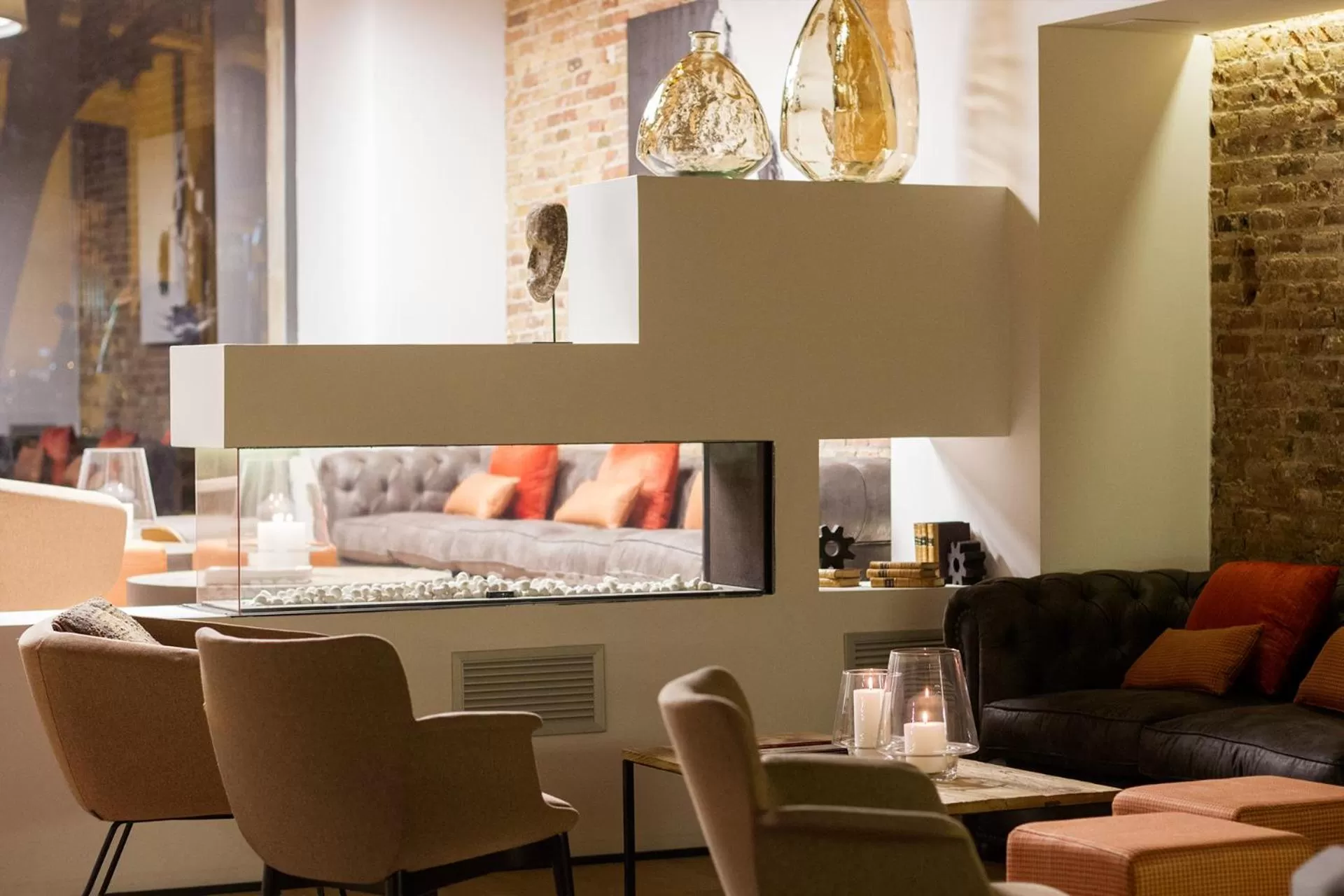 Lobby or reception in Hotel Well and Come Barcelona