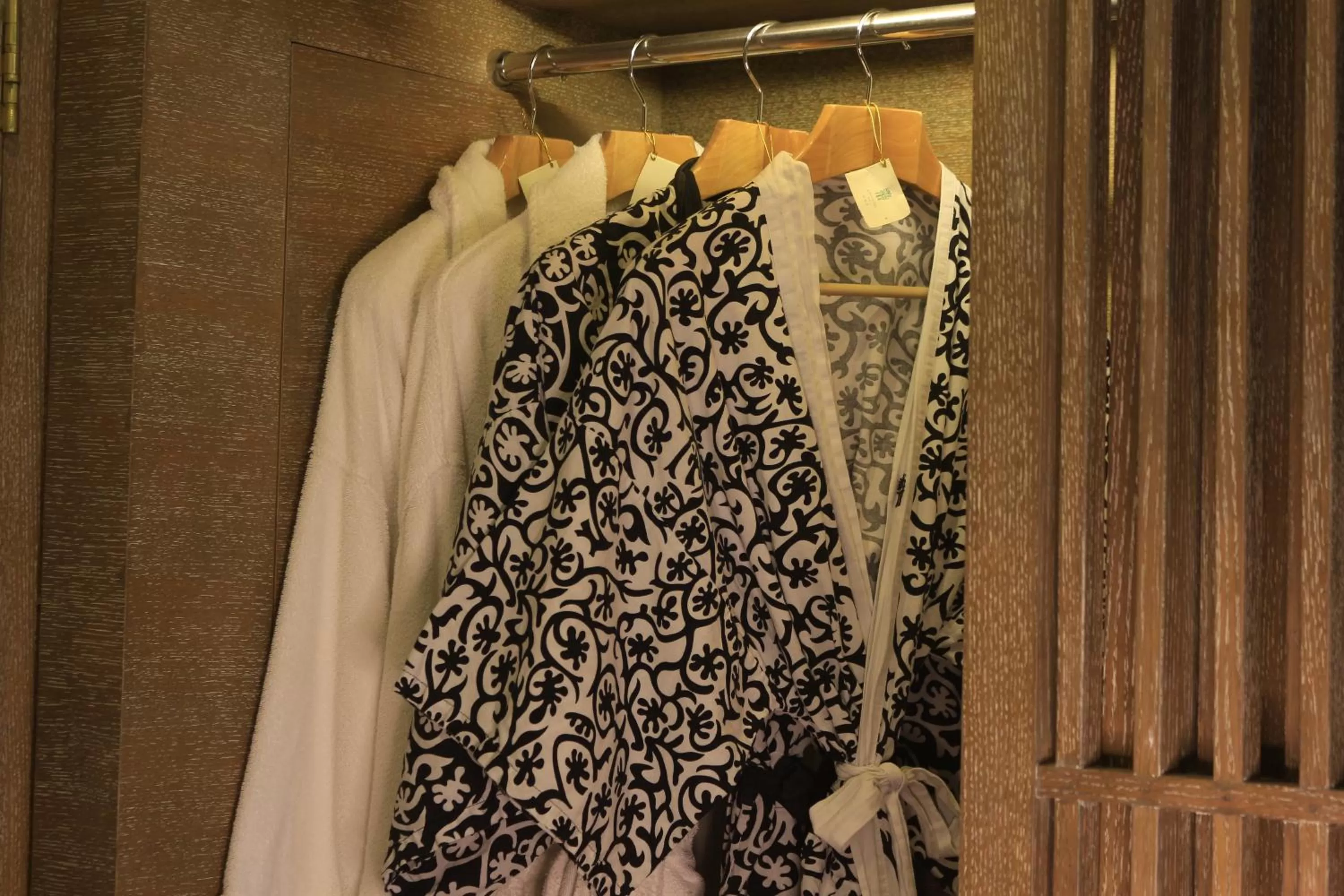 wardrobe in Banyan Tree Yangshuo