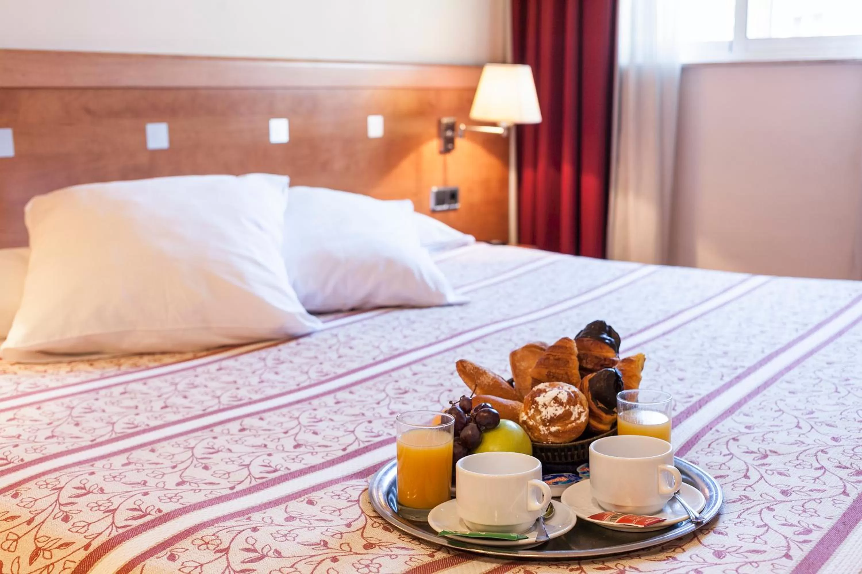 Bedroom, Bed in Acta Antibes