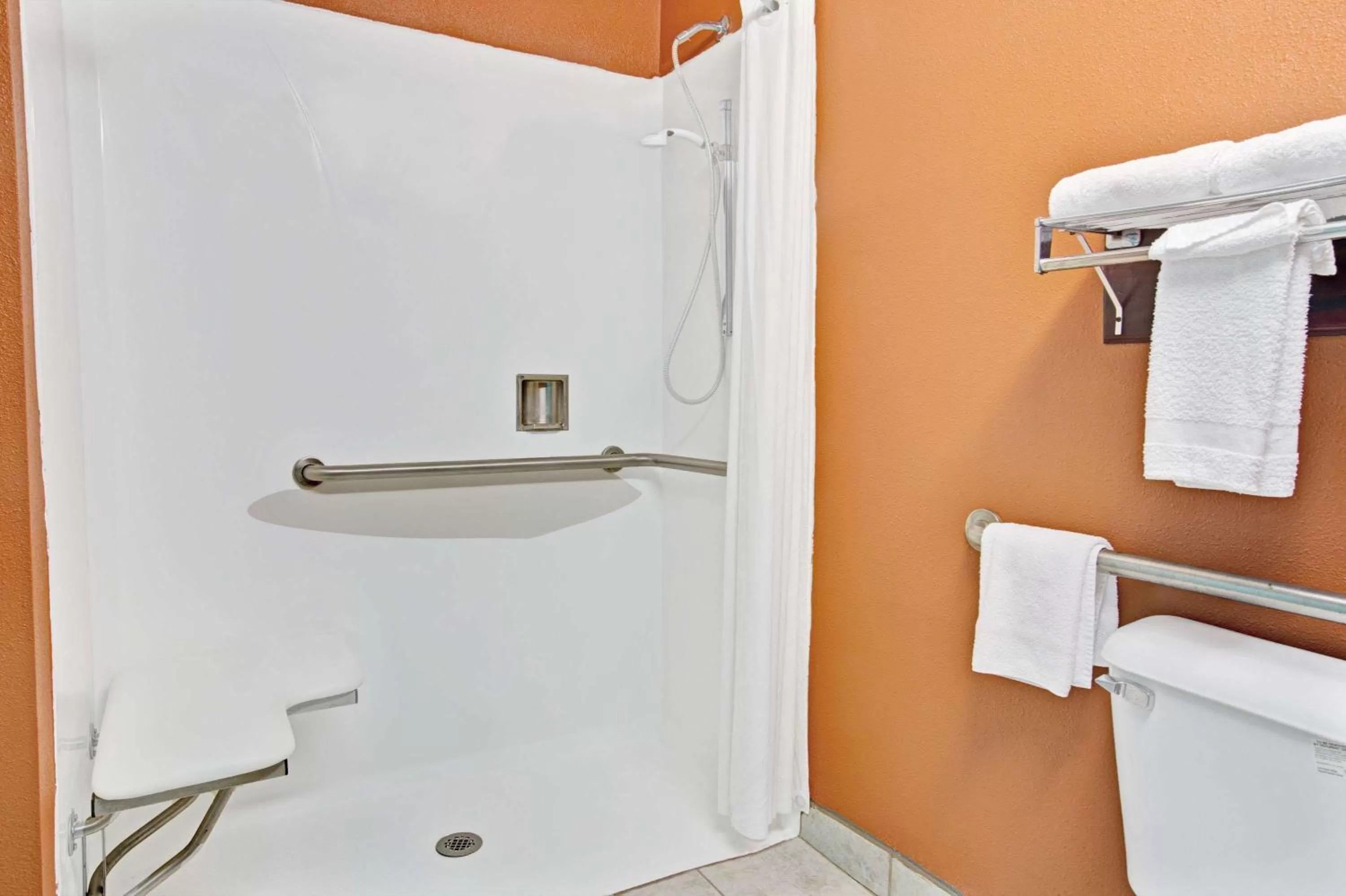 Photo of the whole room in Super 8 by Wyndham Gaffney