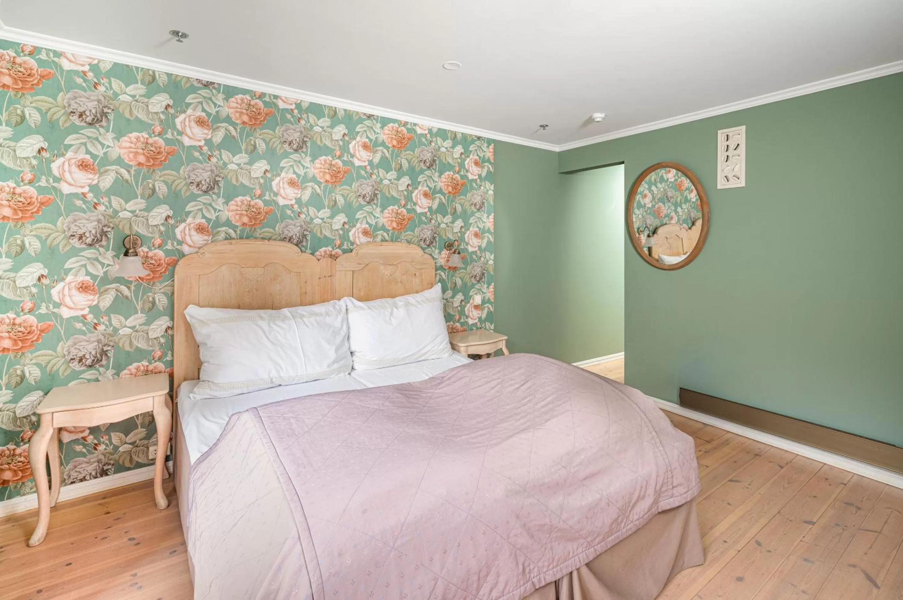 Bed in GamlaVærket Gjæstgiveri og Tracteringssted