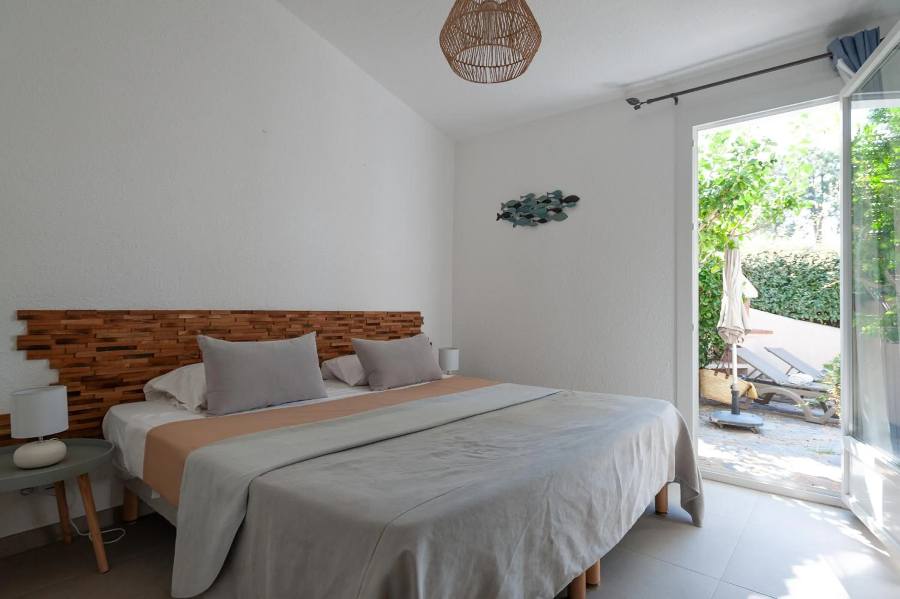 Bed in Résidence Marina Di Santa Giulia