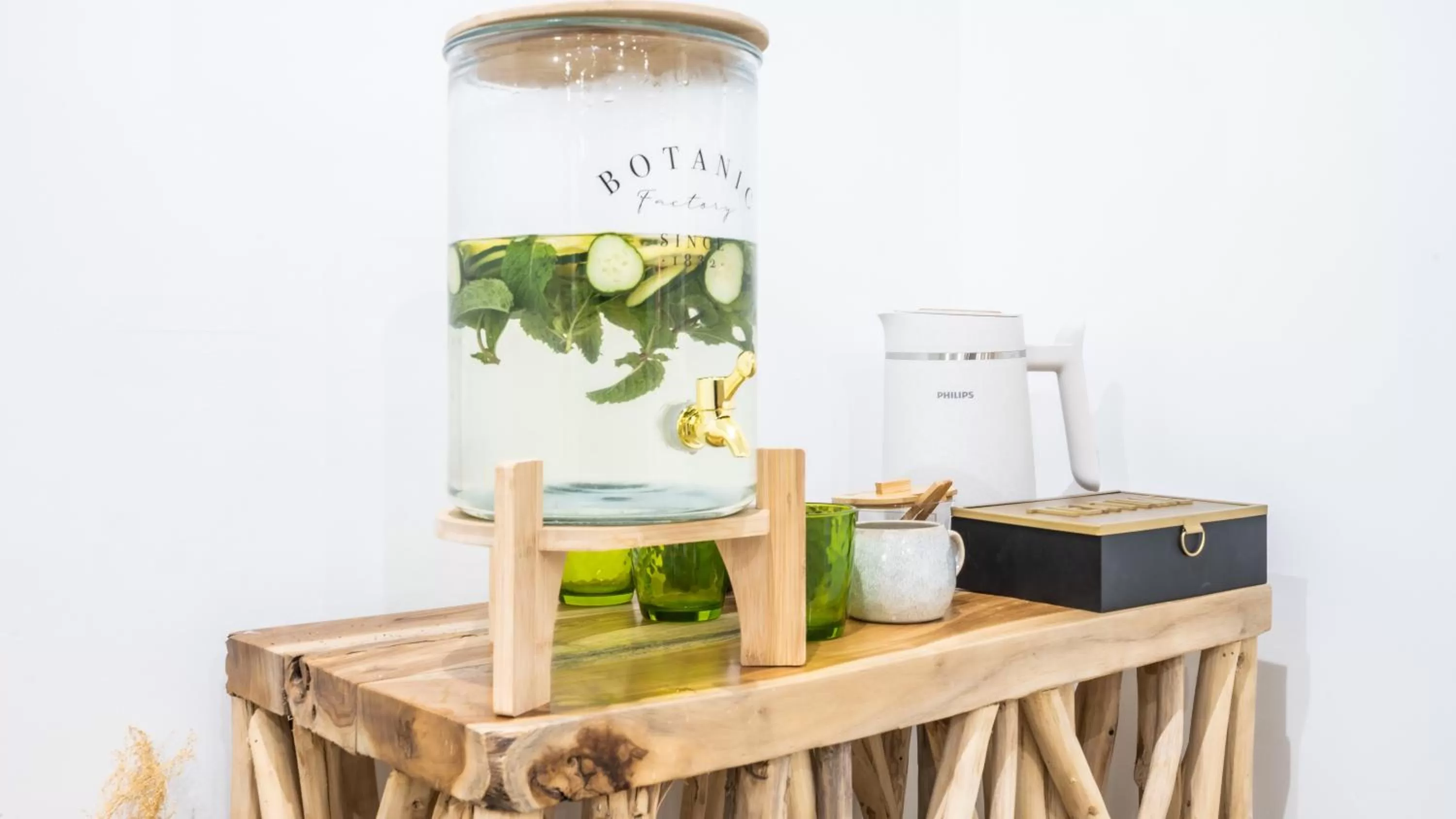 Food and drinks in Hotel Ecolife Tenerife