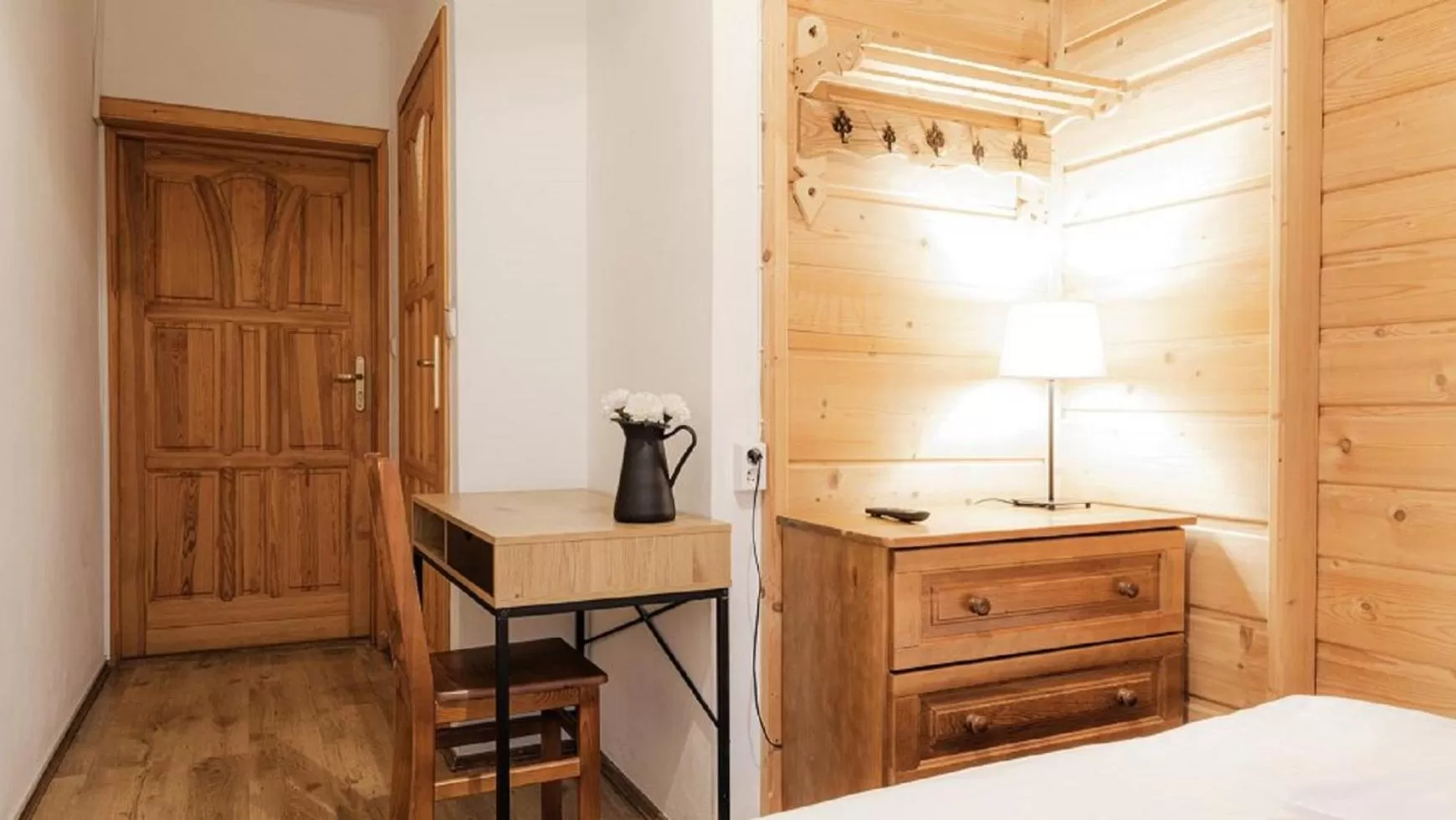 Photo of the whole room, Bed in Chata u Bronka