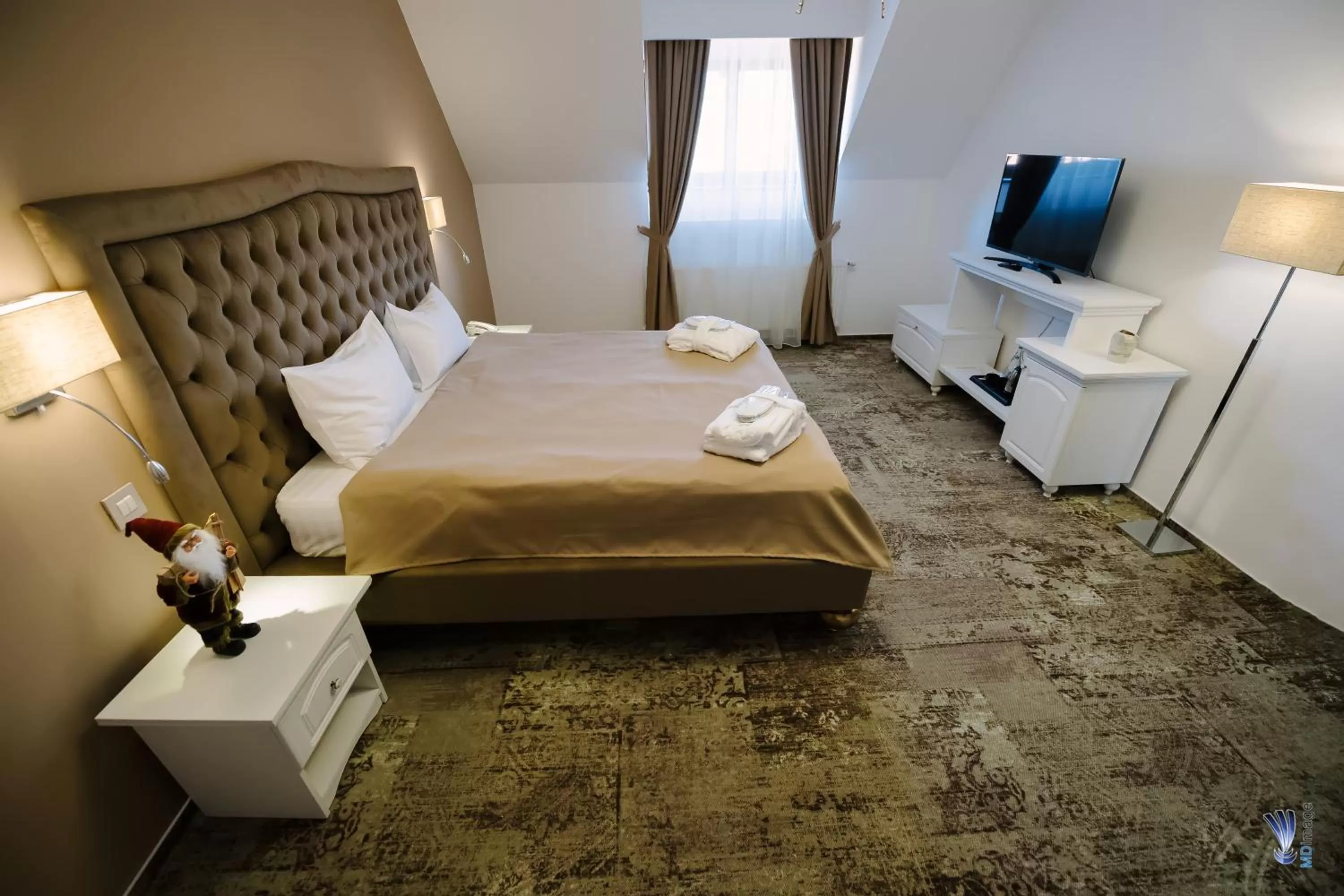 Bed in Hotel La Belle Epoque