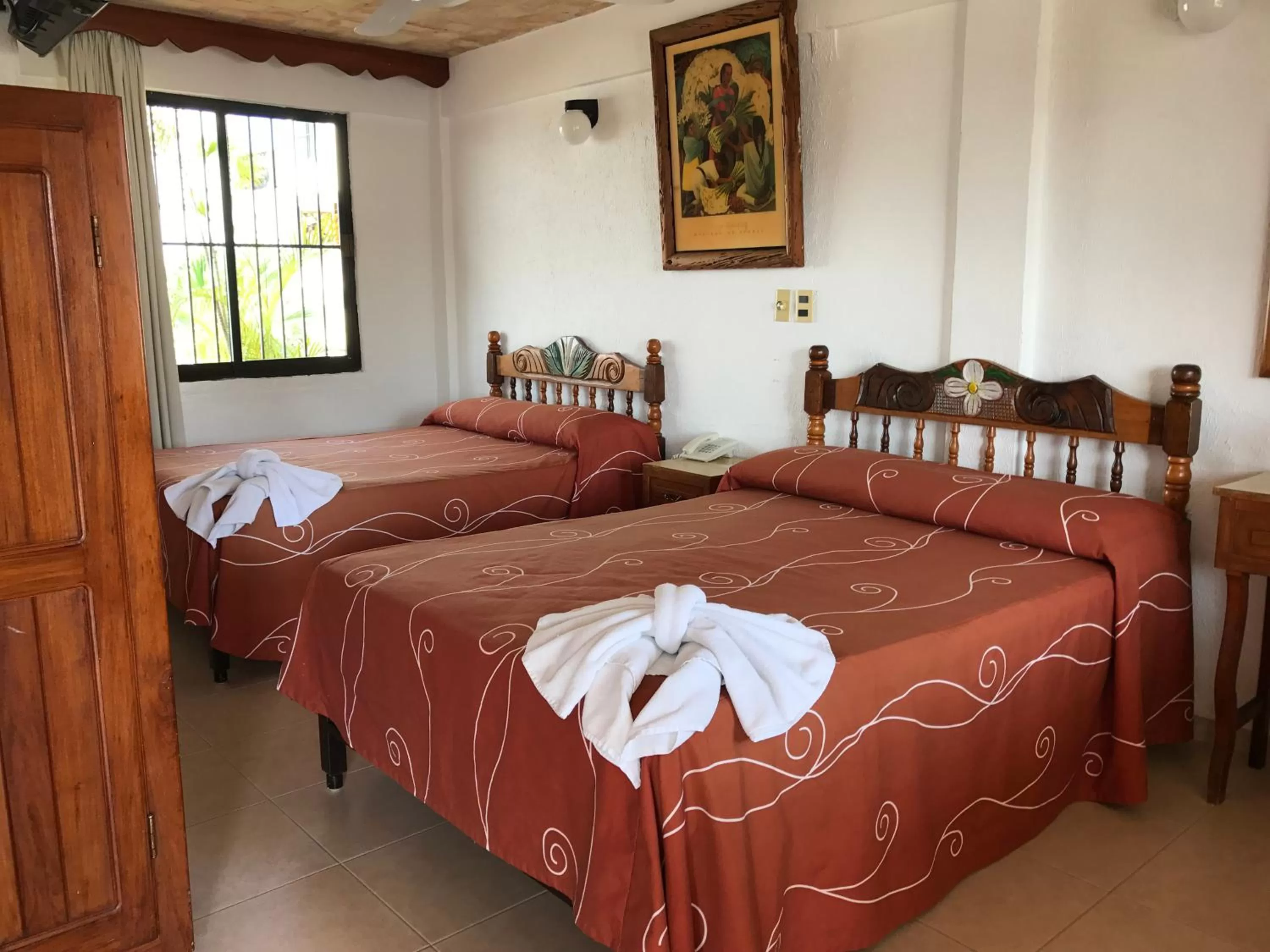 Photo of the whole room, Bed in Arcos hotel