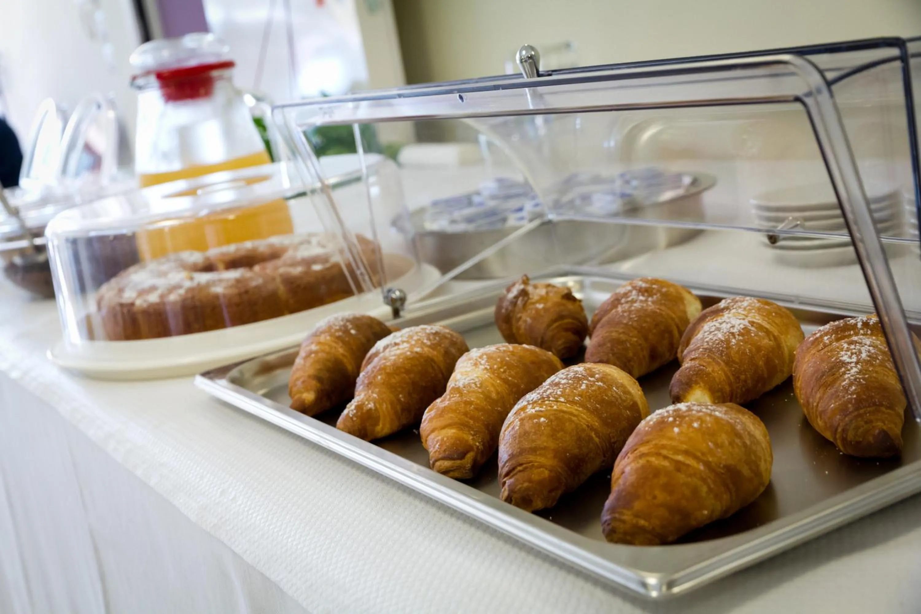 Food and drinks in Hotel Donnini