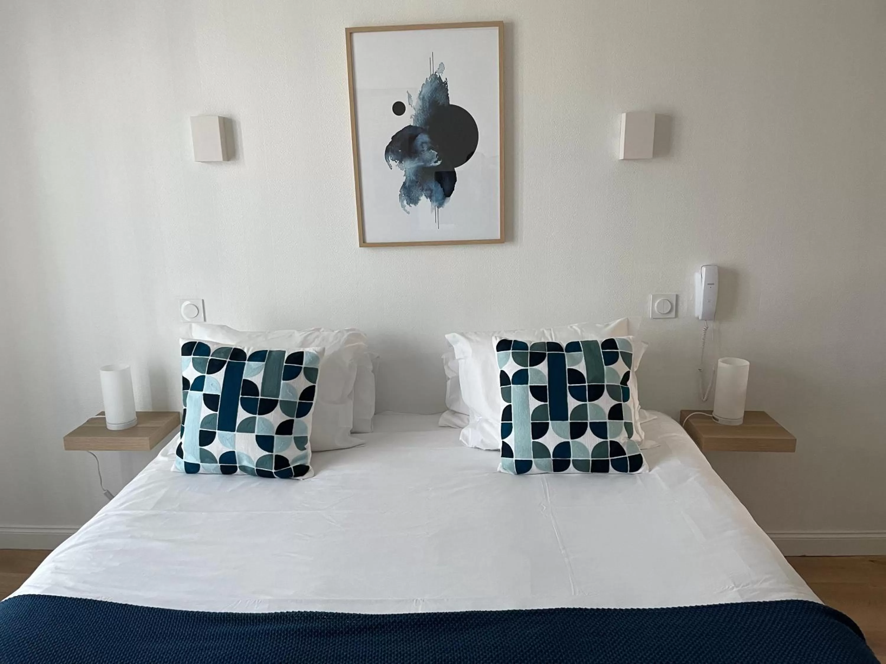 Bed in Hôtel Porte Mars Reims Gare Centre Arena