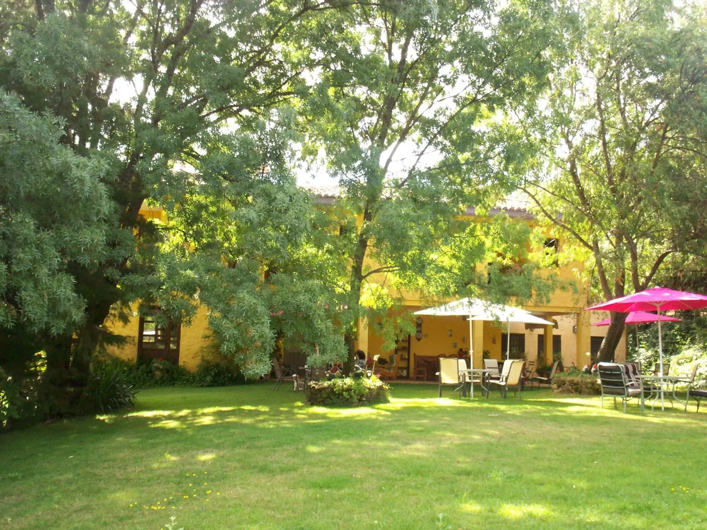 Garden in Hotel Rural Xerete