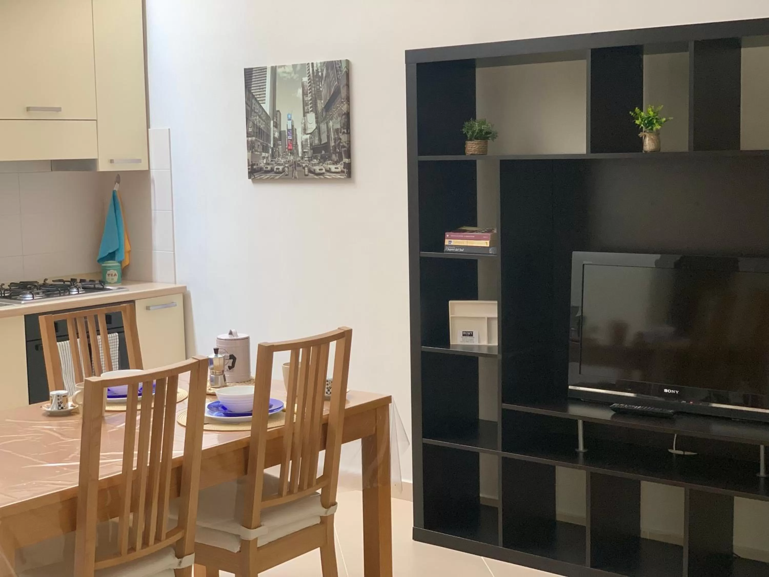 Dining Area in Momy Home