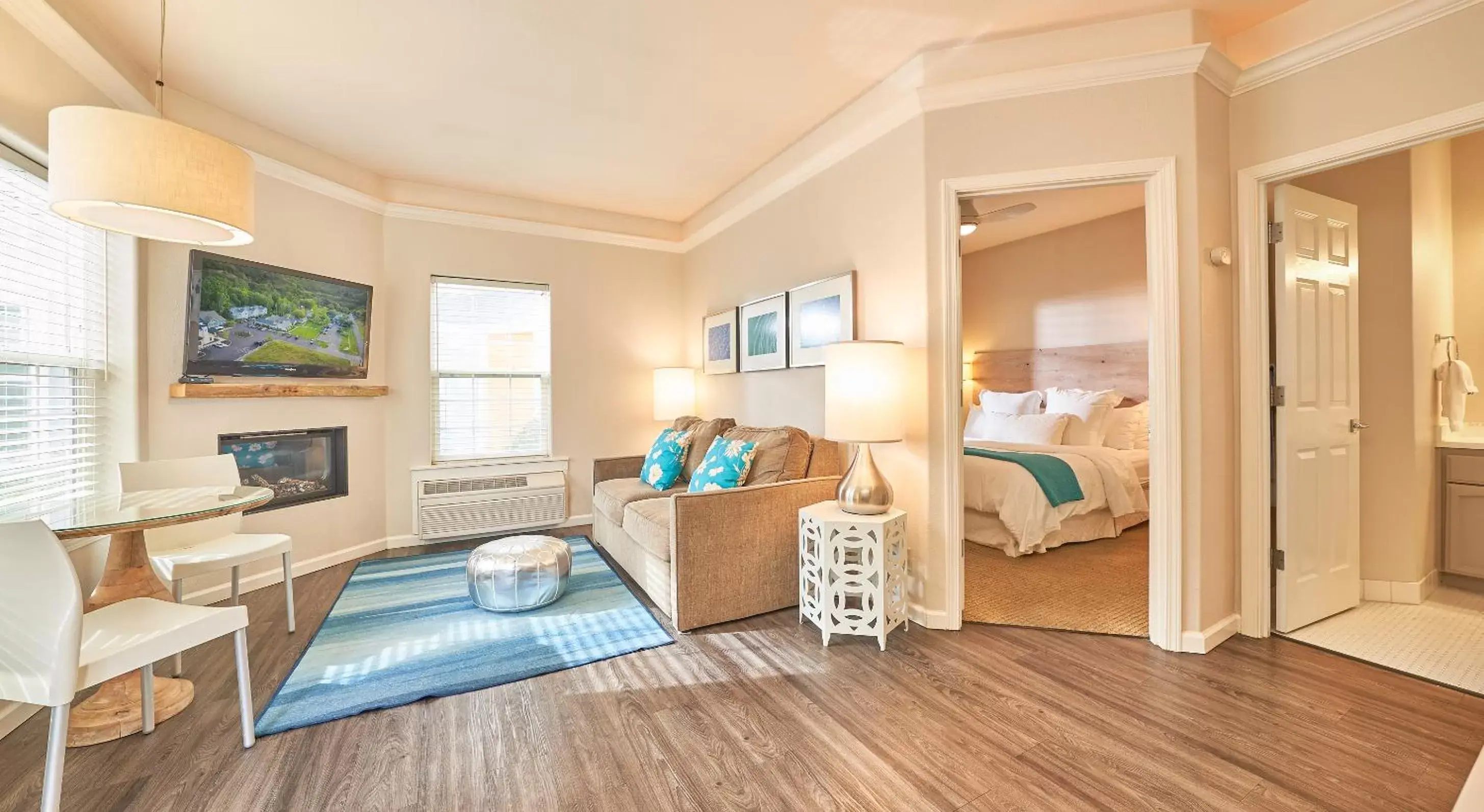 Bungalow in Lithia Springs Resort Bungalow in Lithia Springs Resort