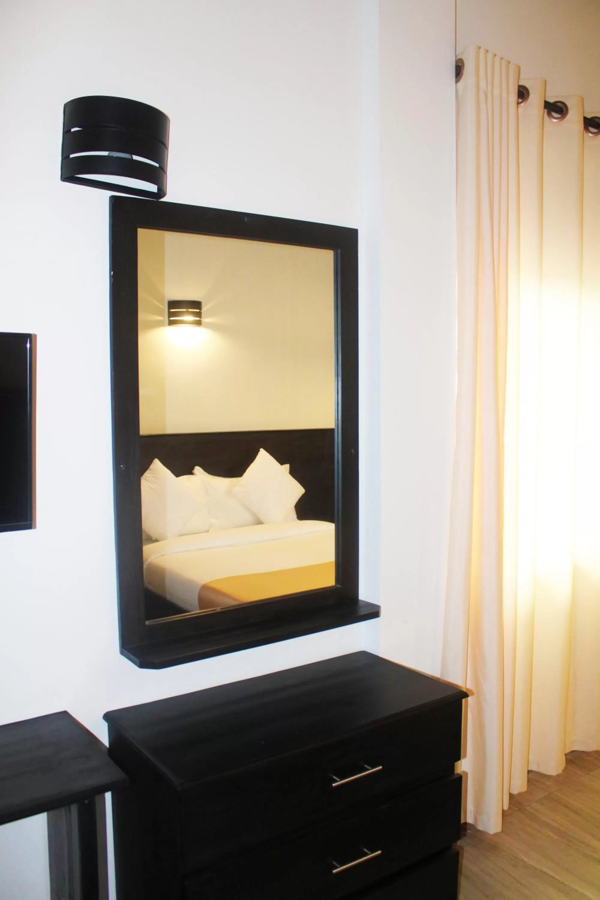 Bedroom, Bed in Sky Gate kandy