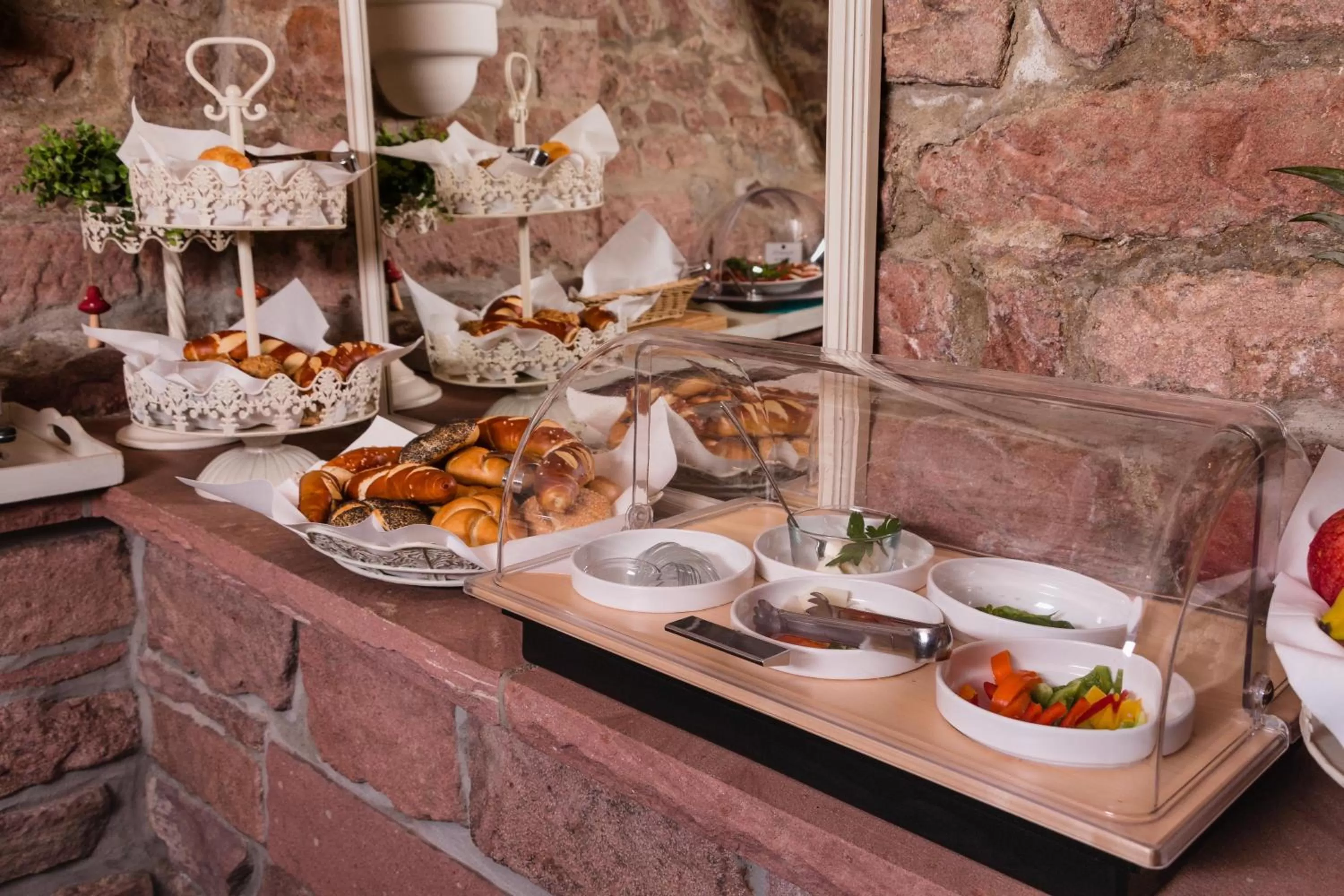 Breakfast in Hotel Villa Marstall