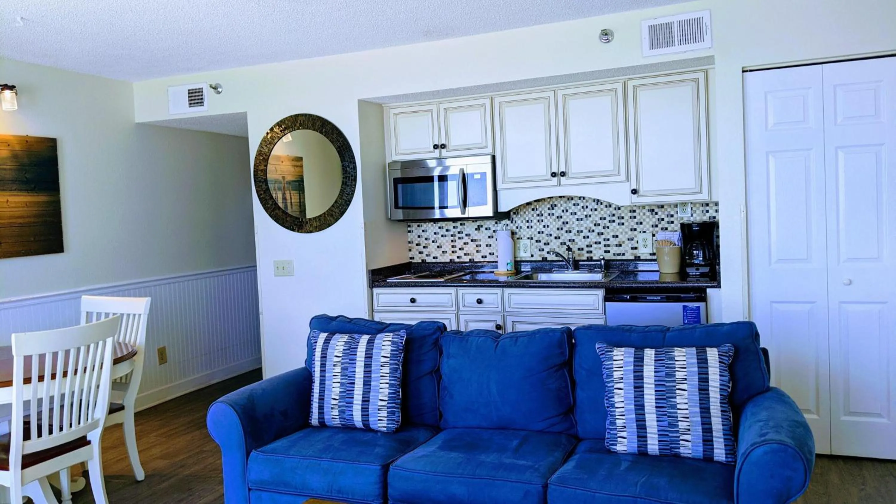 Shell Island Resort - All Oceanfront Suites