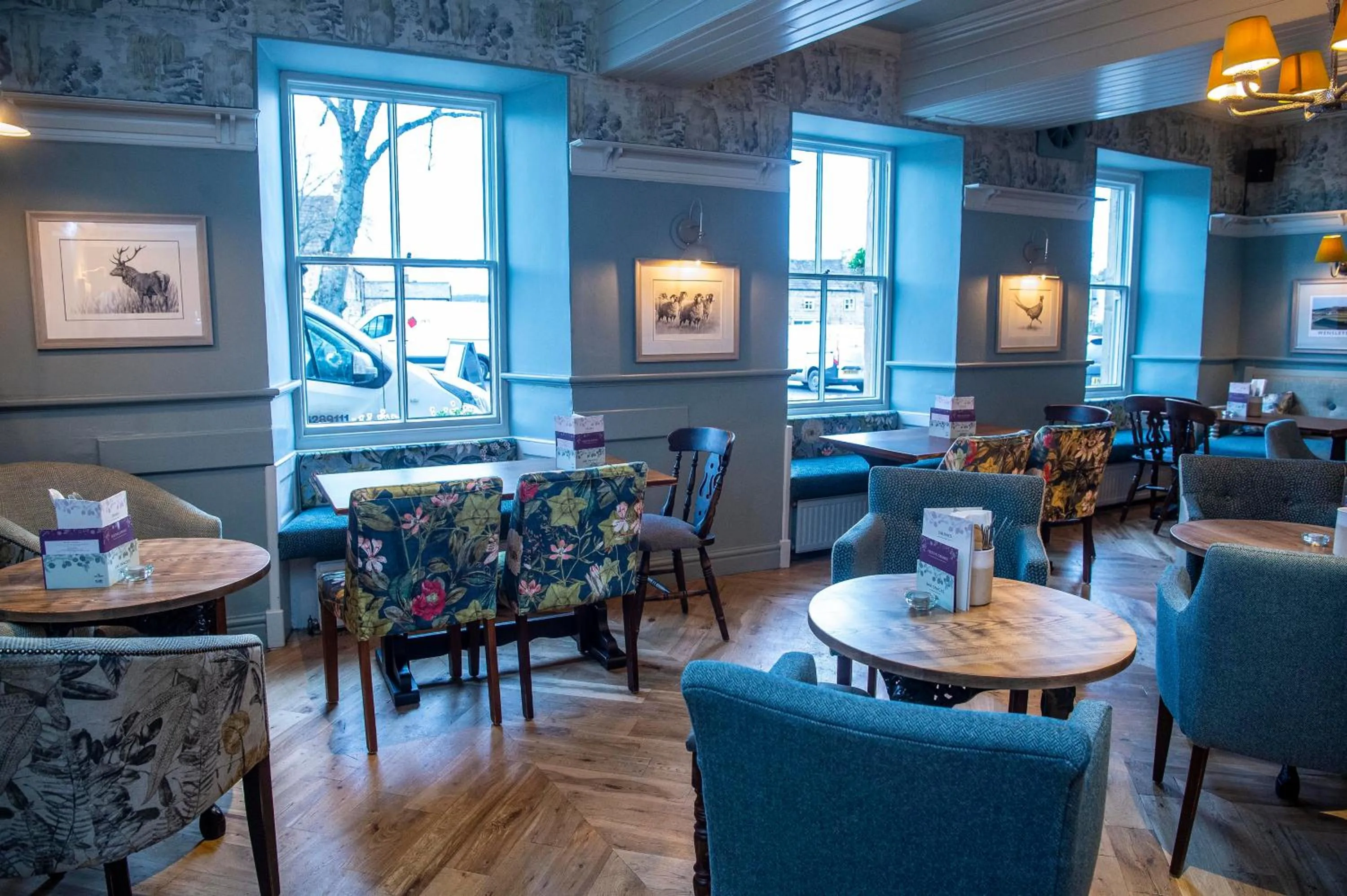 Kings Head by Chef & Brewer Collection