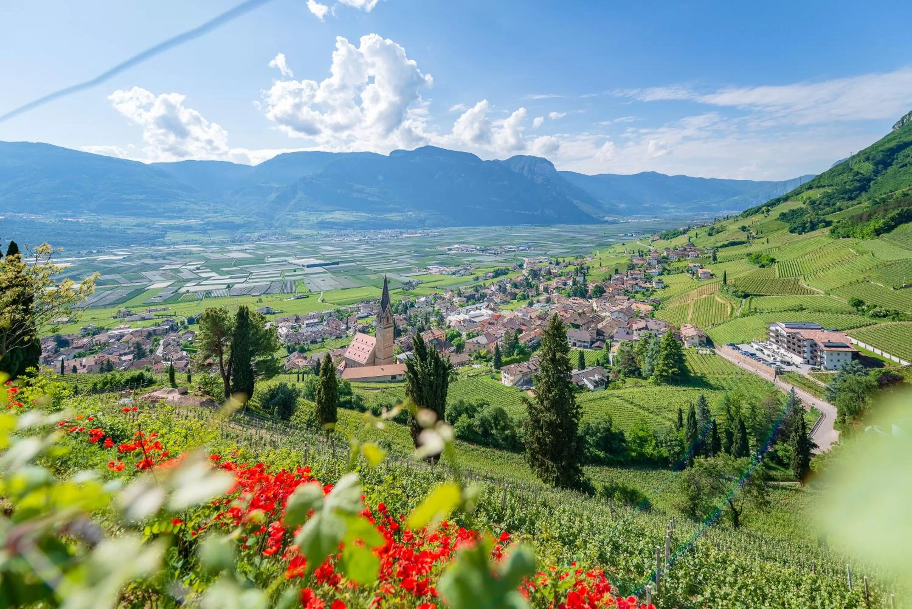 Property building in Residence Garni Hotel Vineus