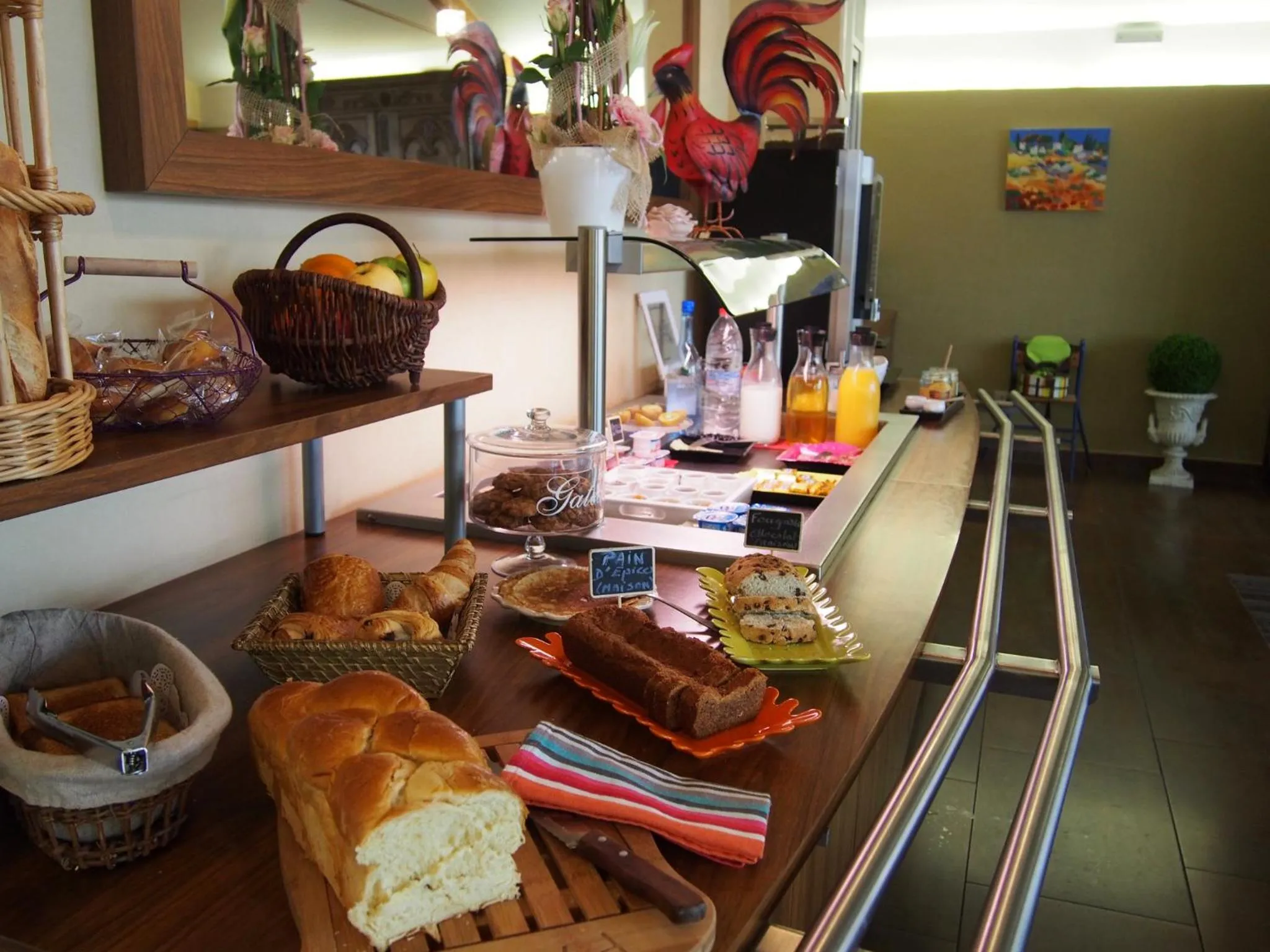 Dining area in Contact Hotel Atoll