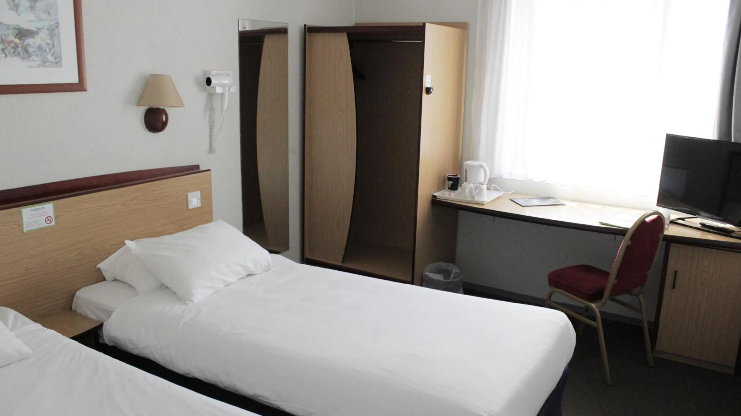 Bed in Campanile Liverpool