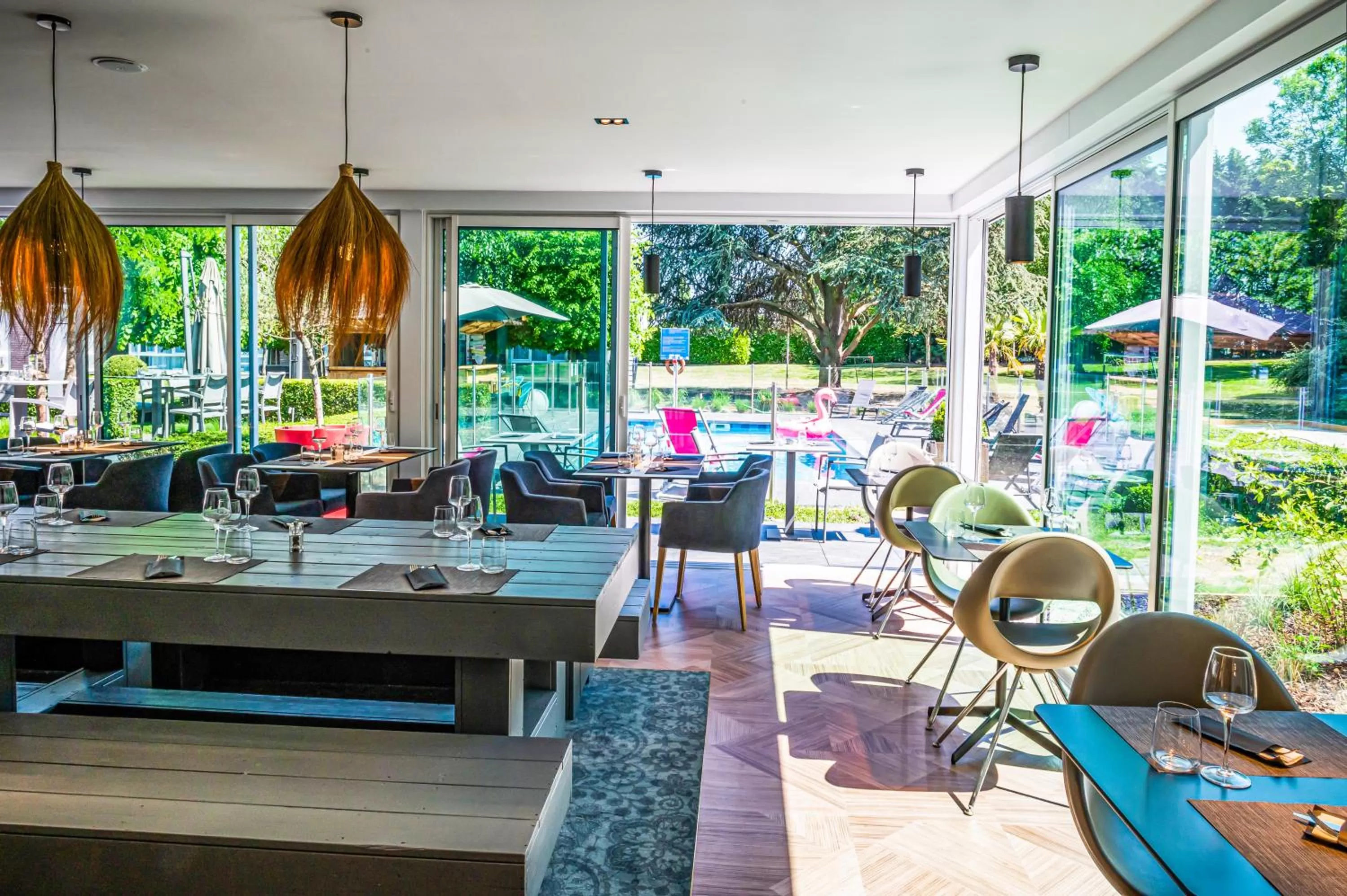 Restaurant/places to eat in Novotel Lens Noyelles