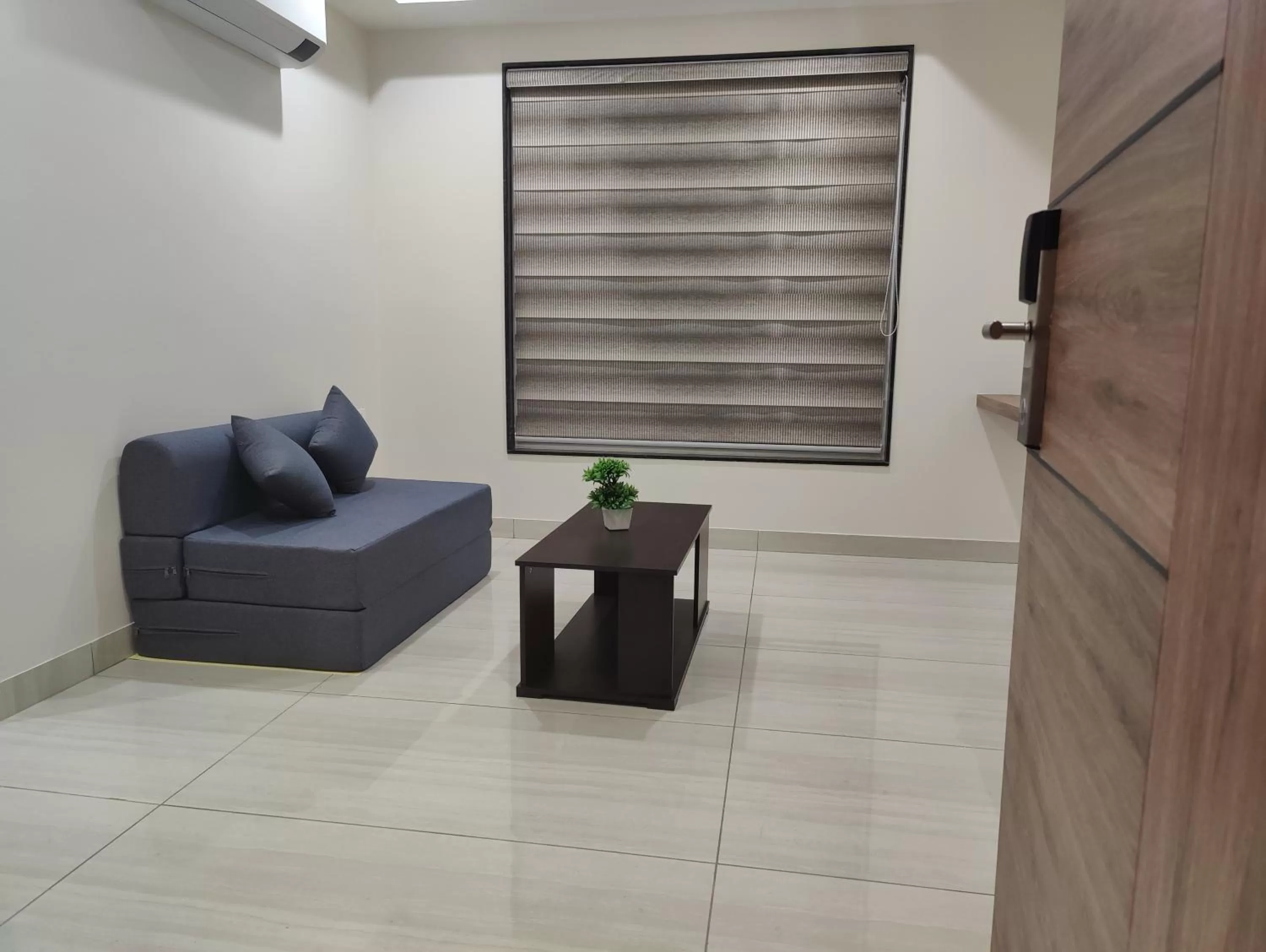 Living room in RR Mount Elite Suites