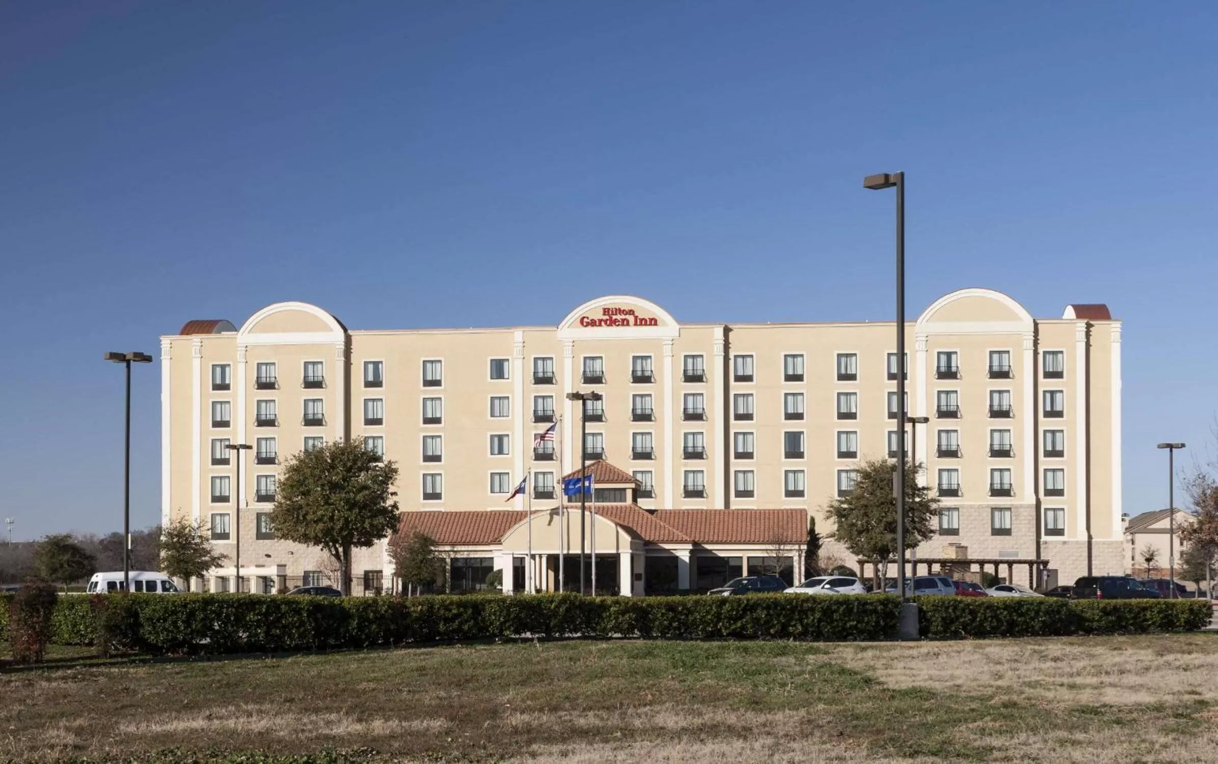 Property building in Hilton Garden Inn Dallas Lewisville