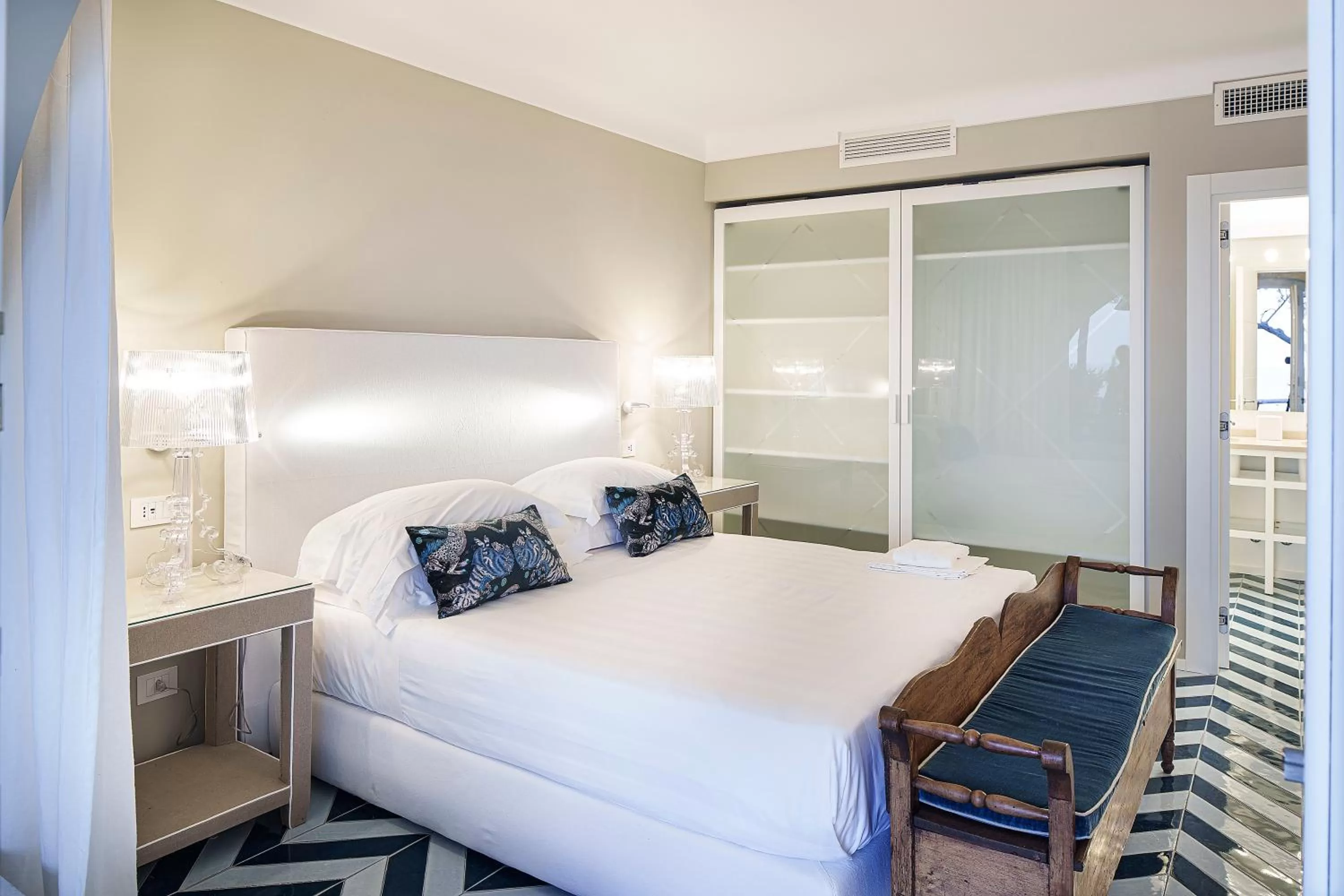 Bed in Costa Del Capitano Seaside Villas