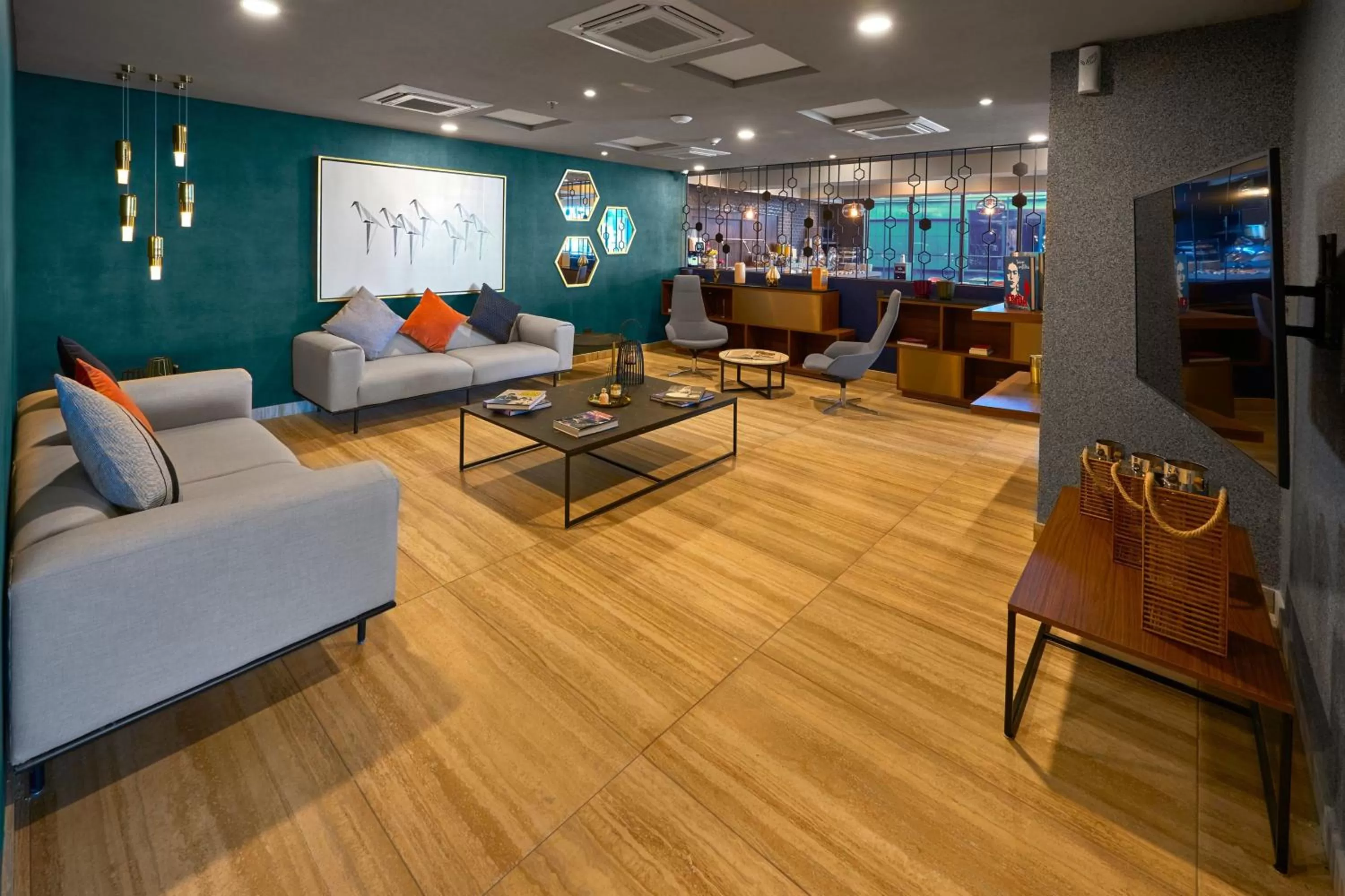 Lobby or reception in City Express Plus by Marriott Ciudad de Mexico Interlomas